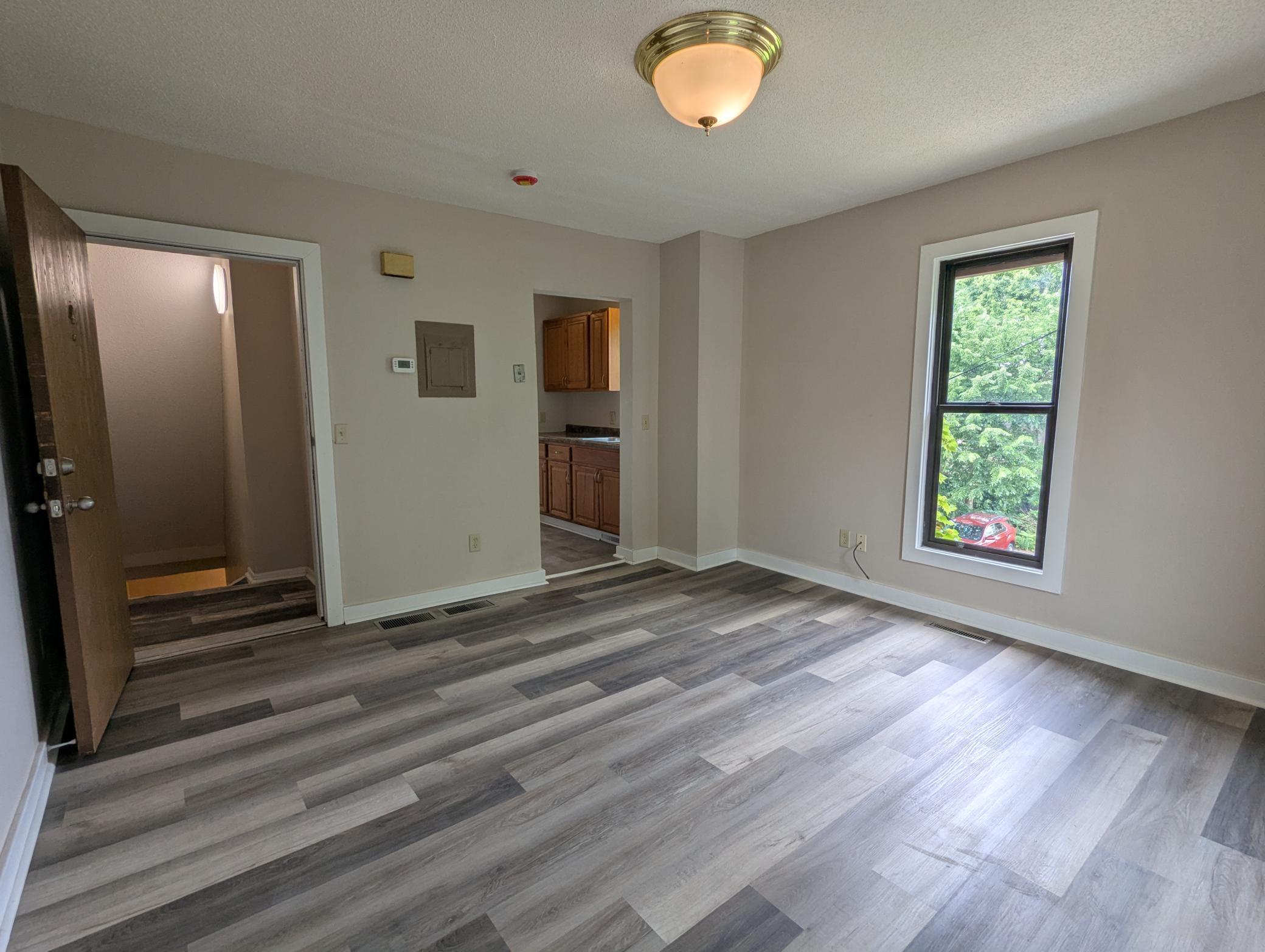 2106 Elliot Avenue Property Photo 45