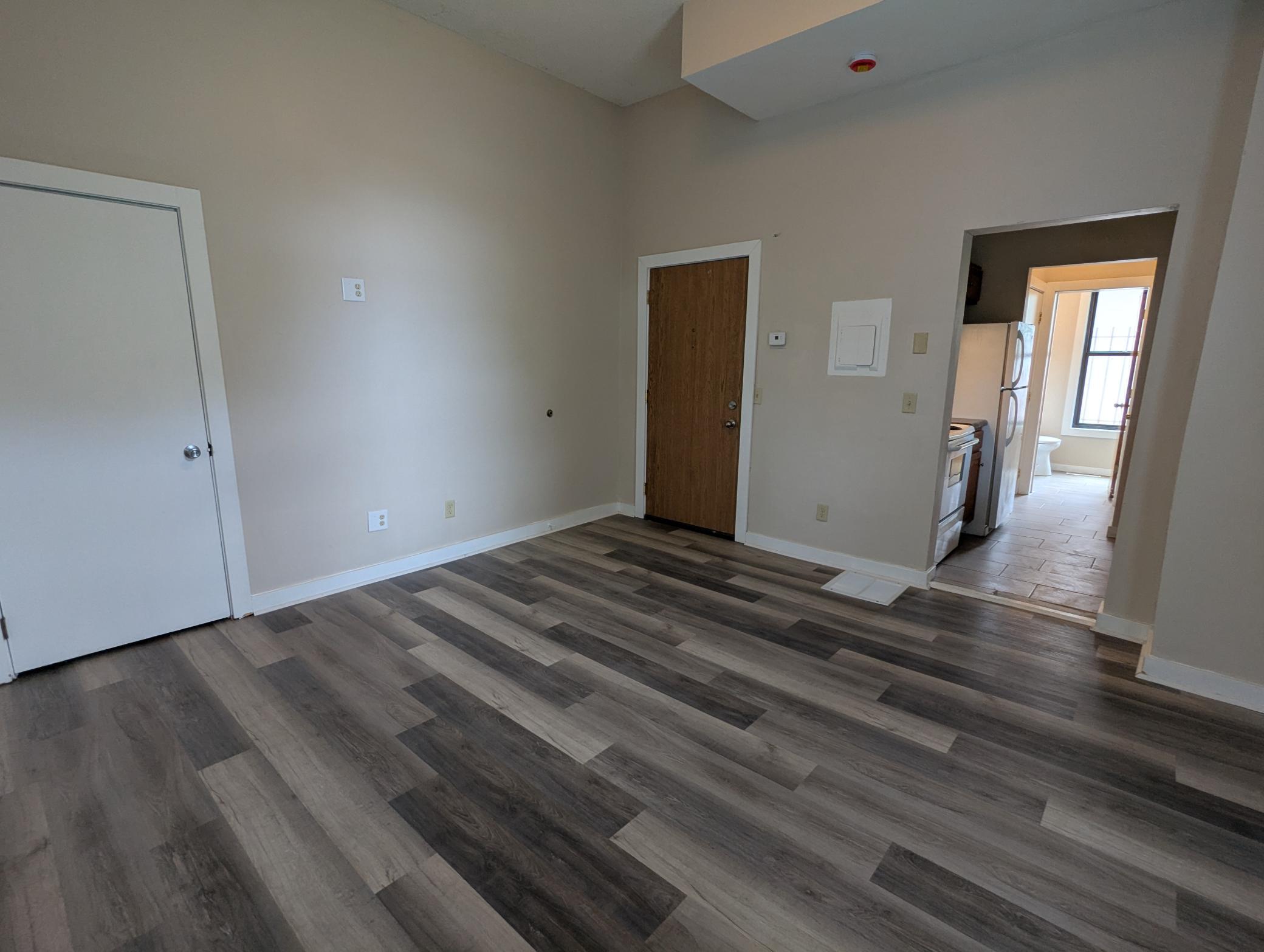 2106 Elliot Avenue Property Photo 47