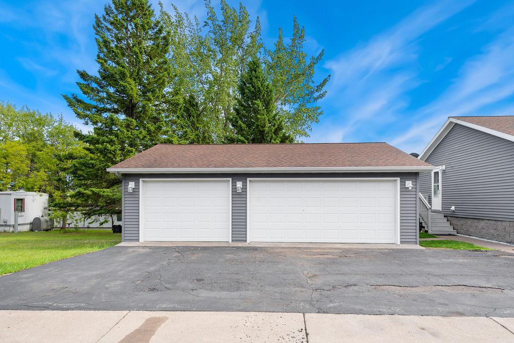 2 Barker Drive Property Photo 24