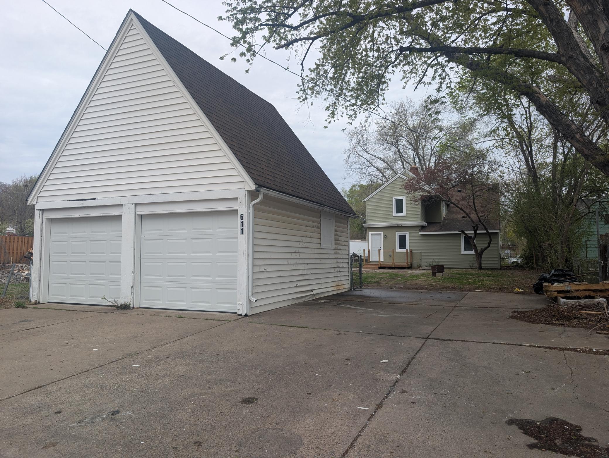 611 24th Avenue N Property Photo 6