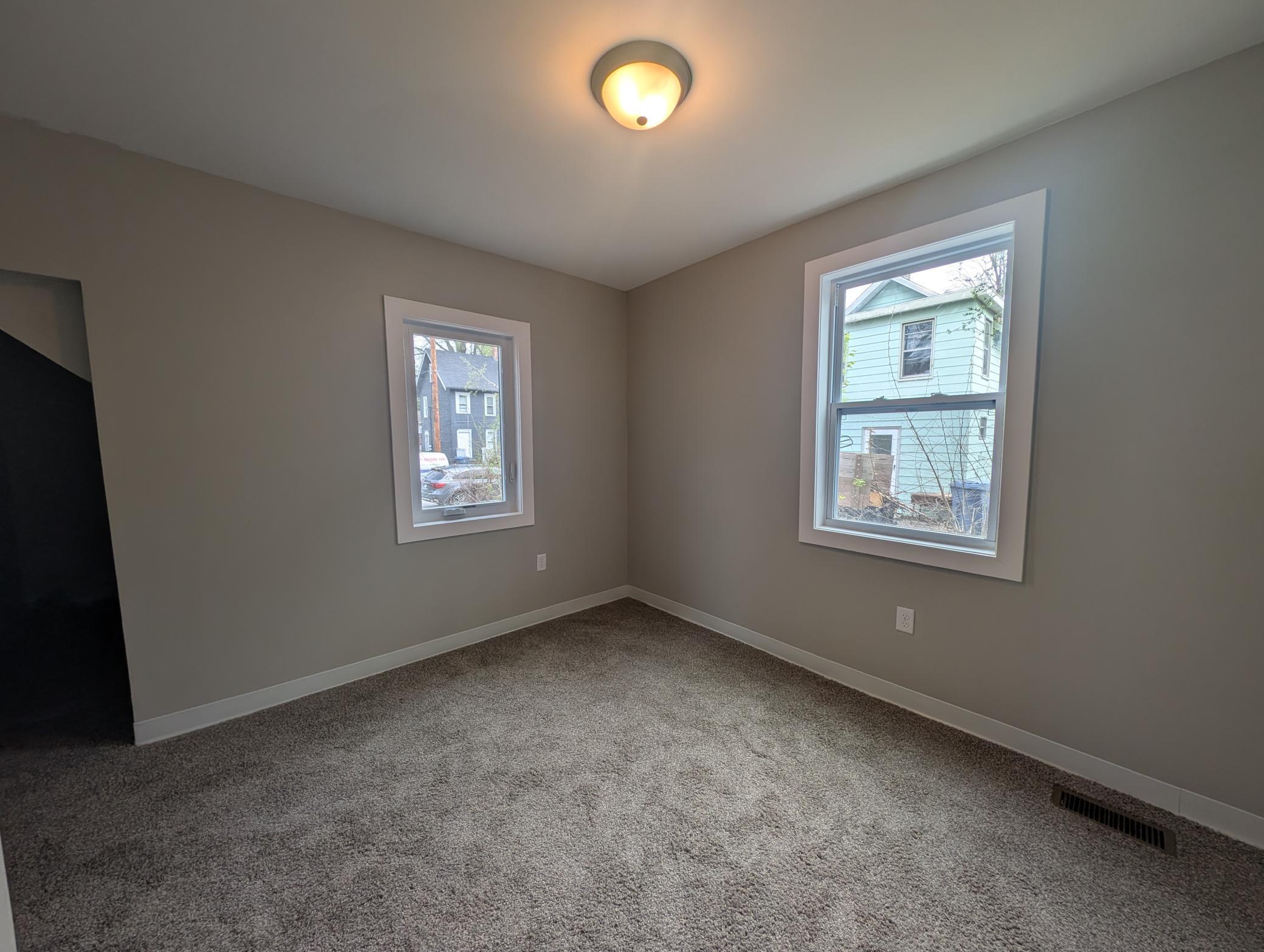 611 24th Avenue N Property Photo 10
