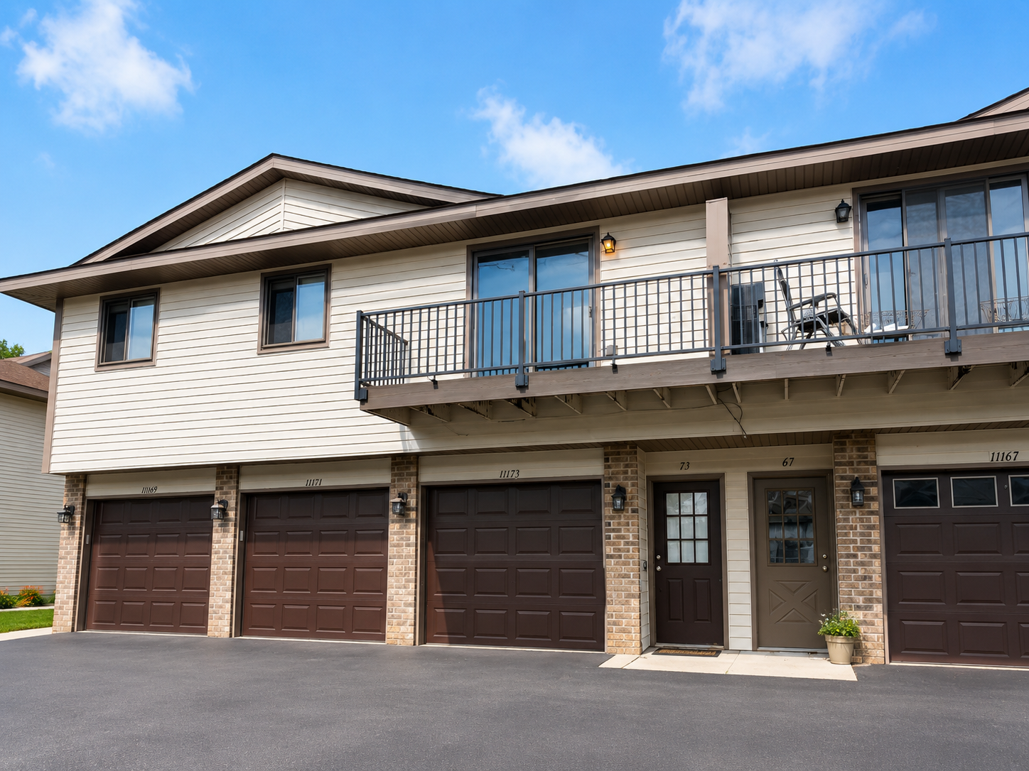 11173 Edgewood Circle N Property Photo 1