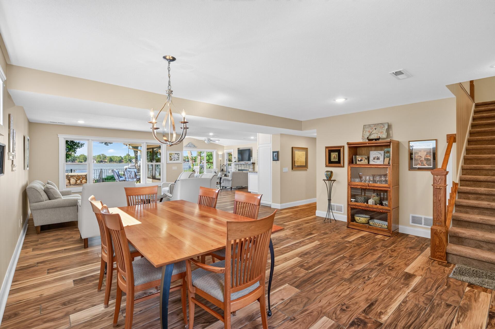 2790 S Shore Drive Property Photo 7
