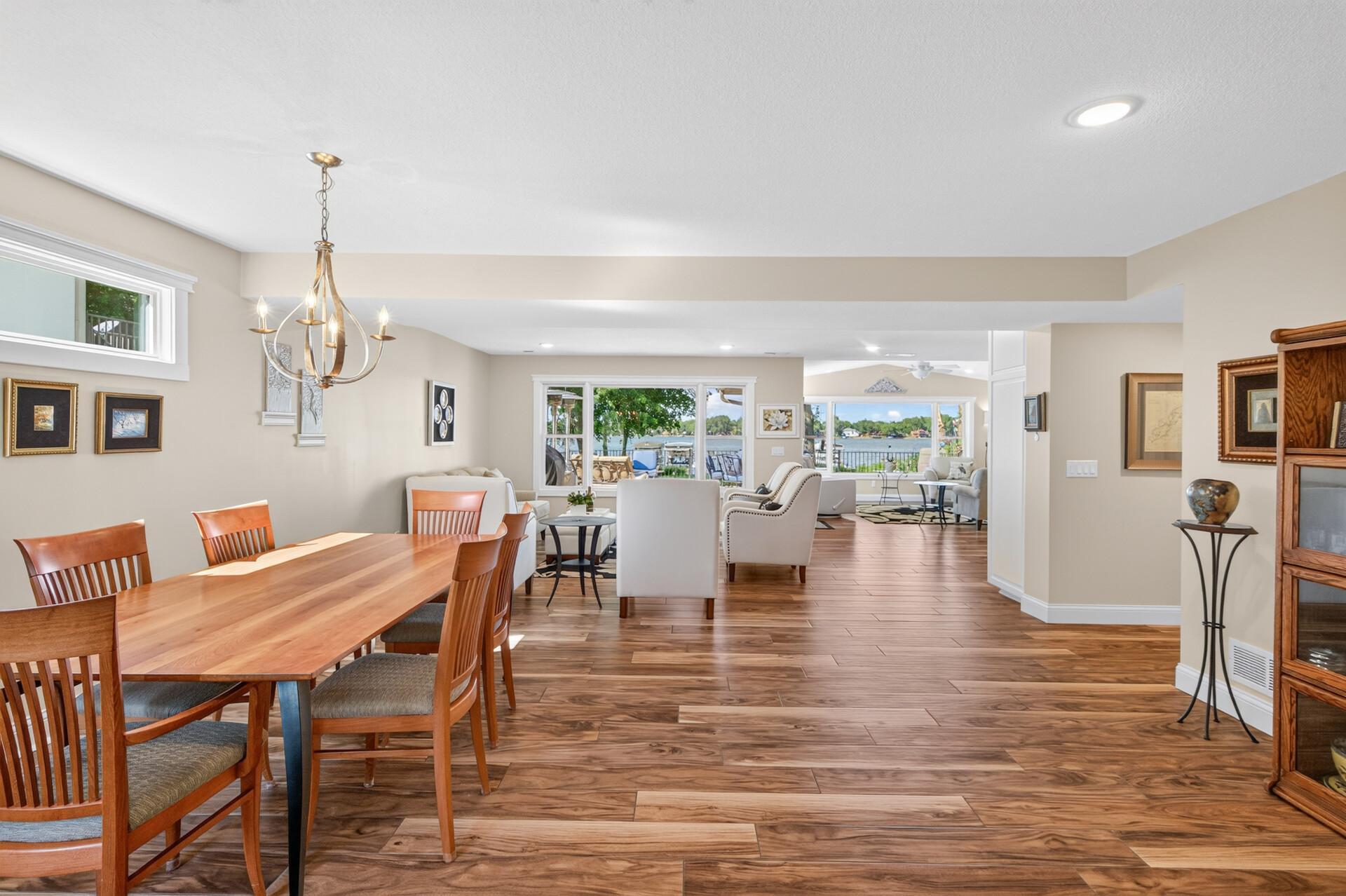 2790 S Shore Drive Property Photo 8