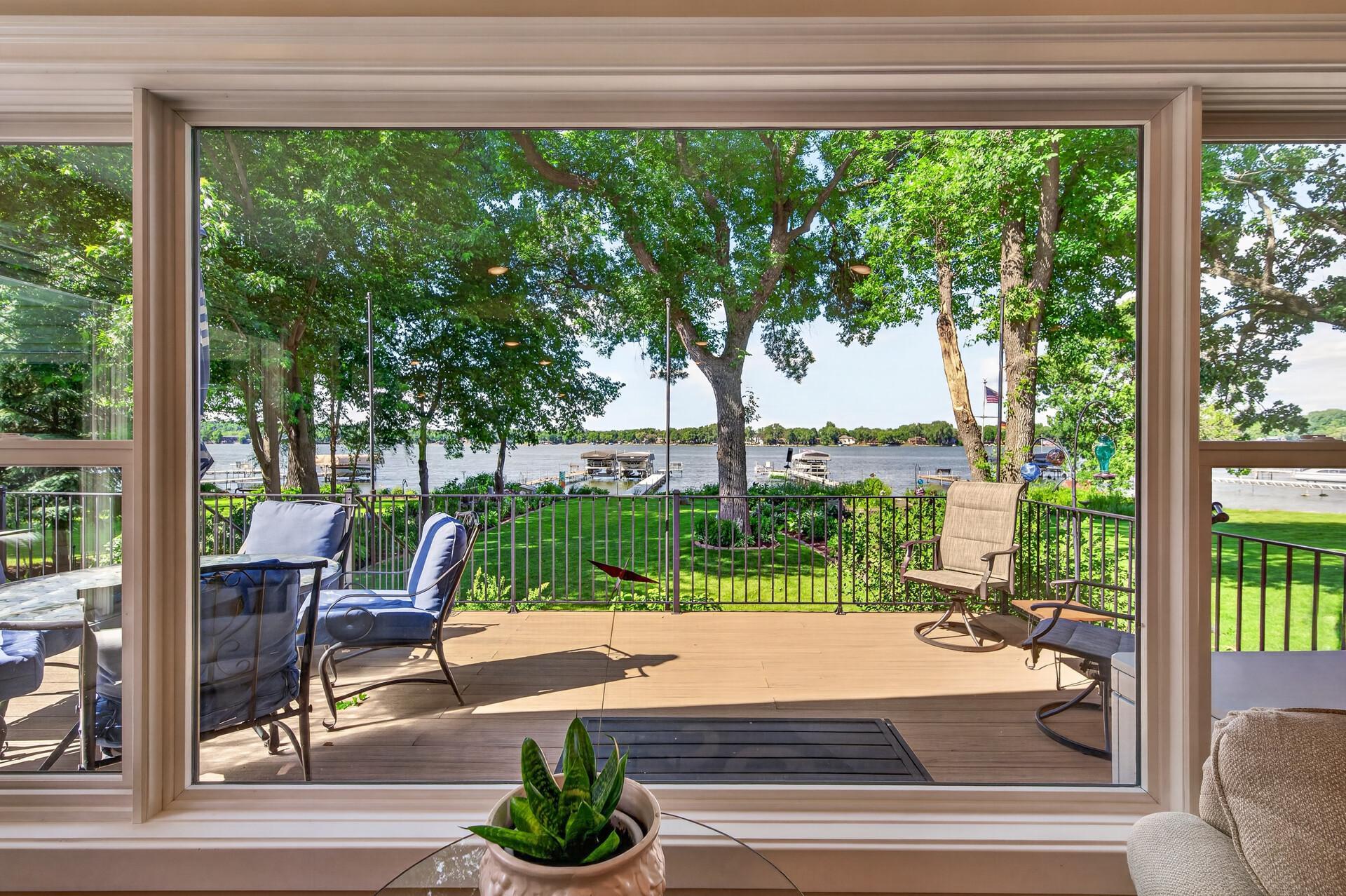 2790 S Shore Drive Property Photo 13