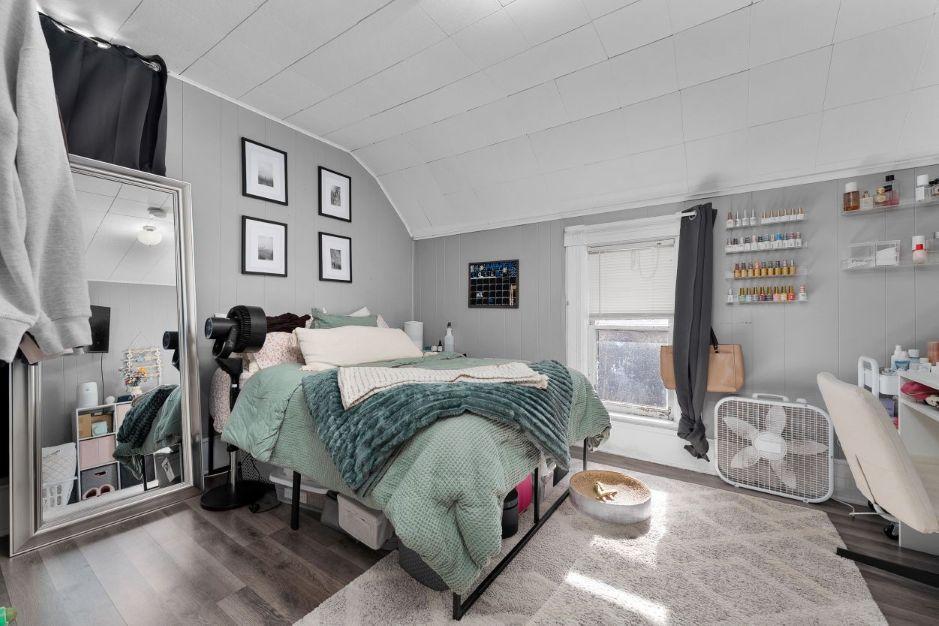 1208 7th Street E Property Photo 18