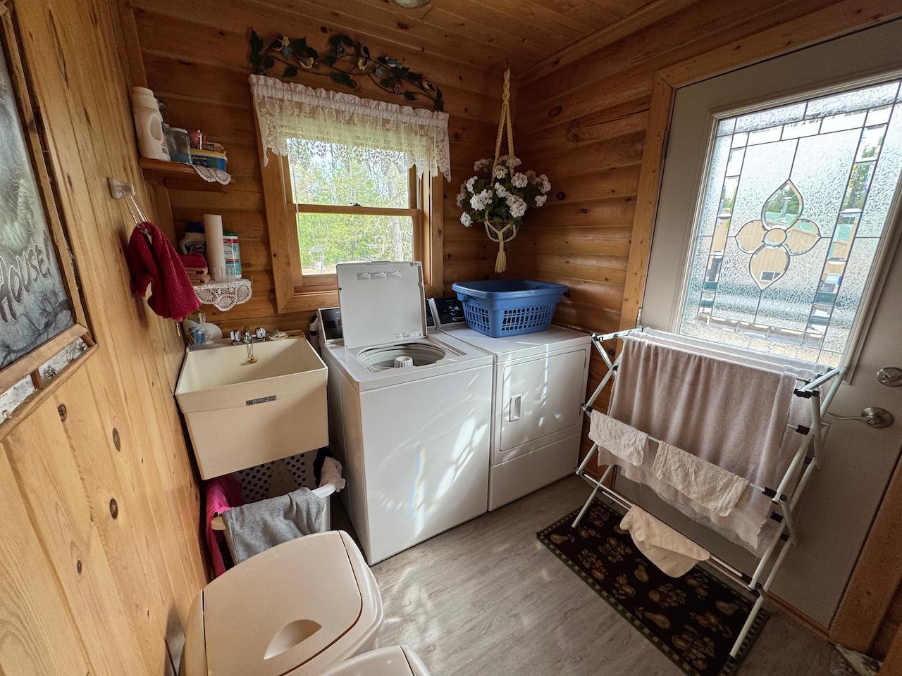 53401 Arbor Ridge Road Ne Property Photo 11