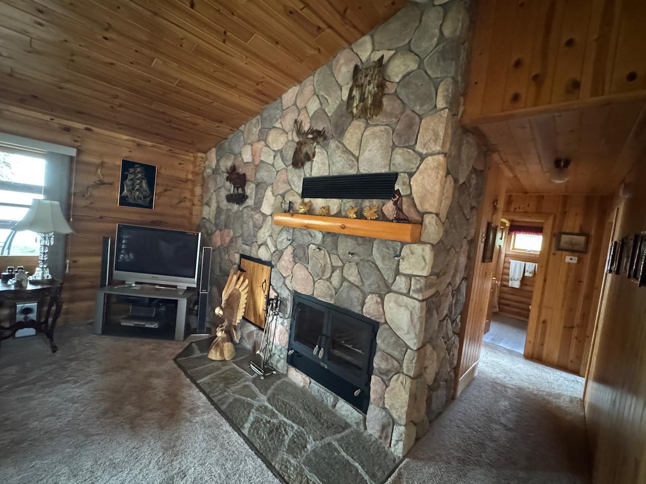 53401 Arbor Ridge Road Ne Property Photo 15