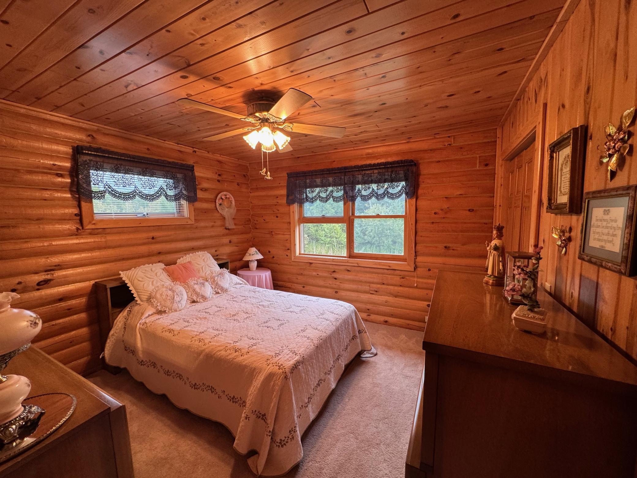 53401 Arbor Ridge Road Ne Property Photo 34