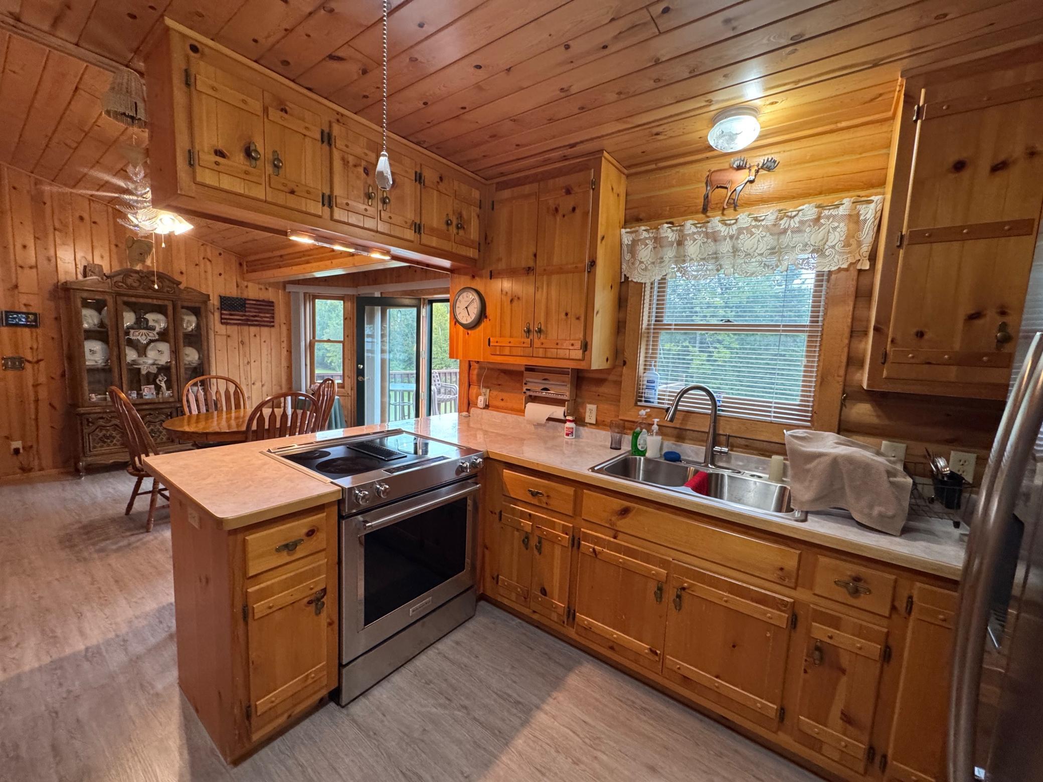 53401 Arbor Ridge Road Ne Property Photo 57
