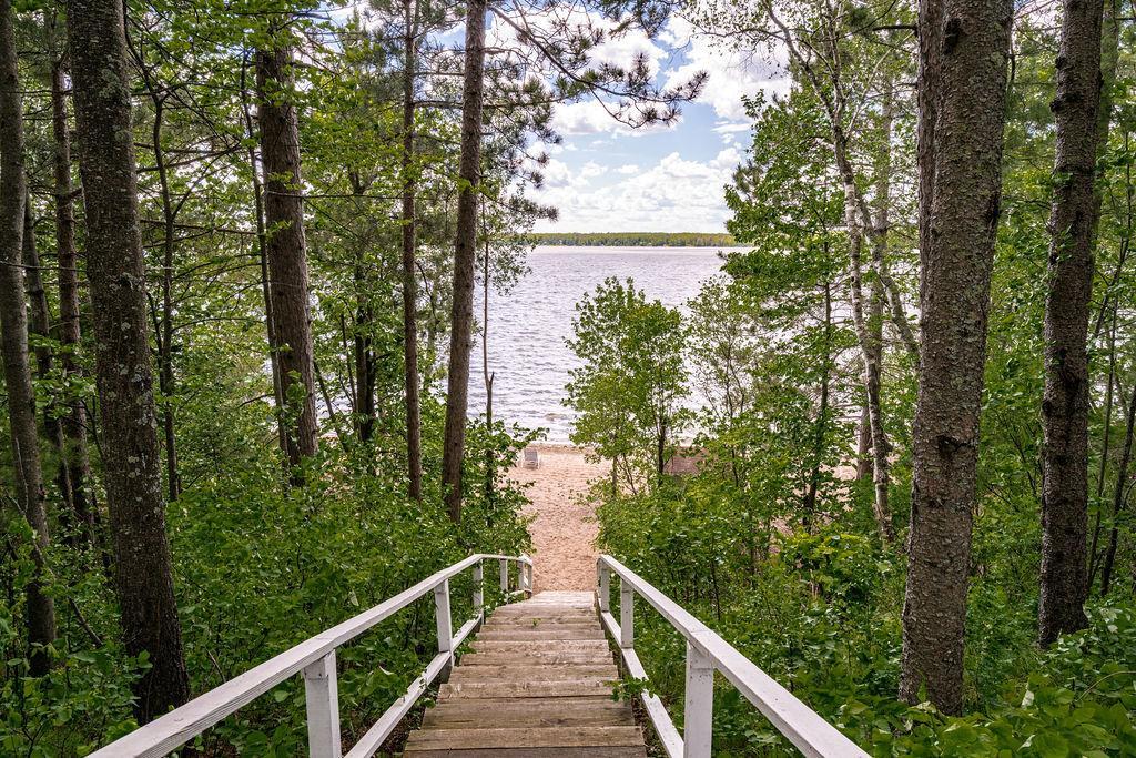 30149 E Shore Drive Property Photo 41