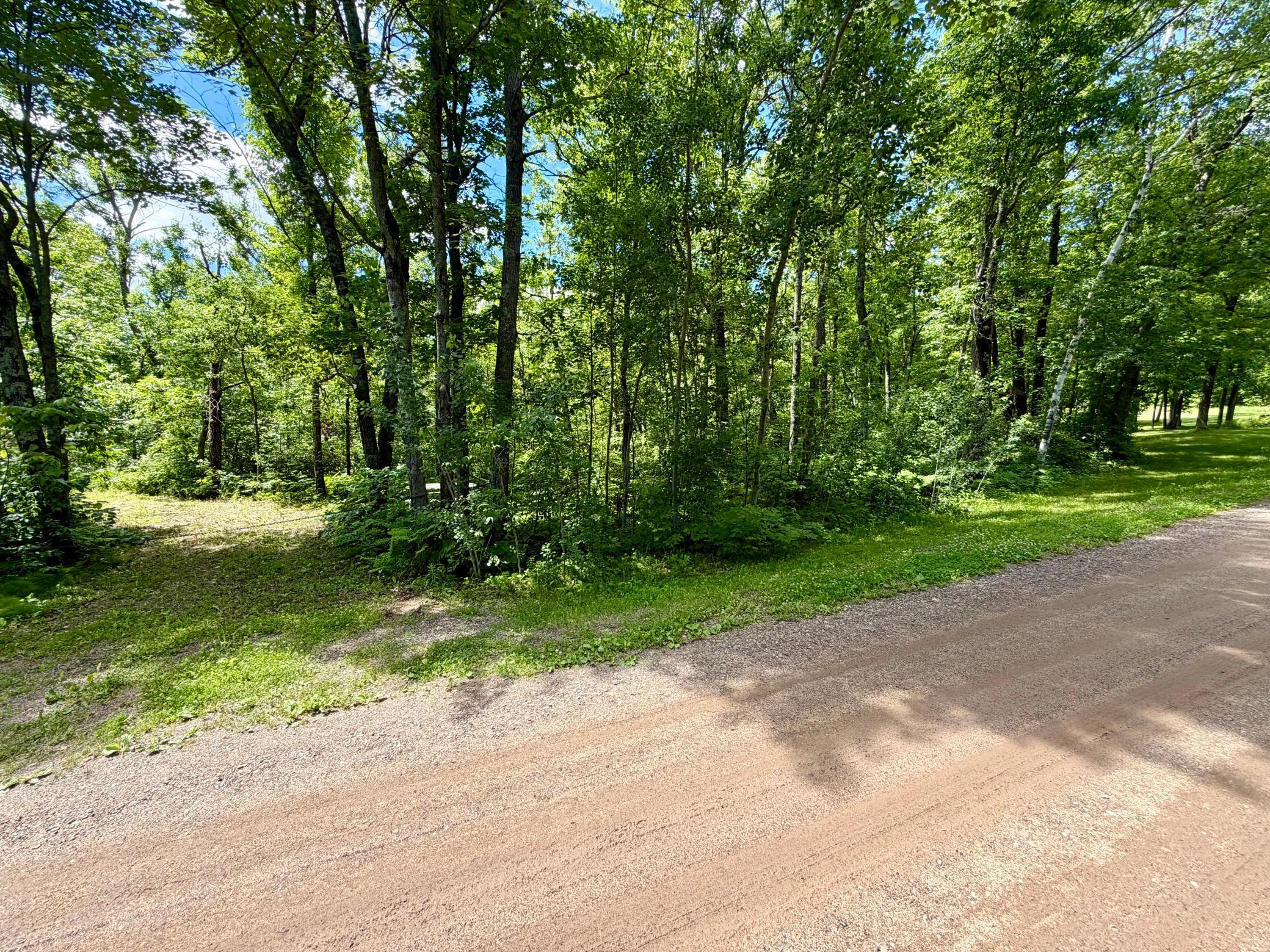 27639 Gateway Road Property Photo 2
