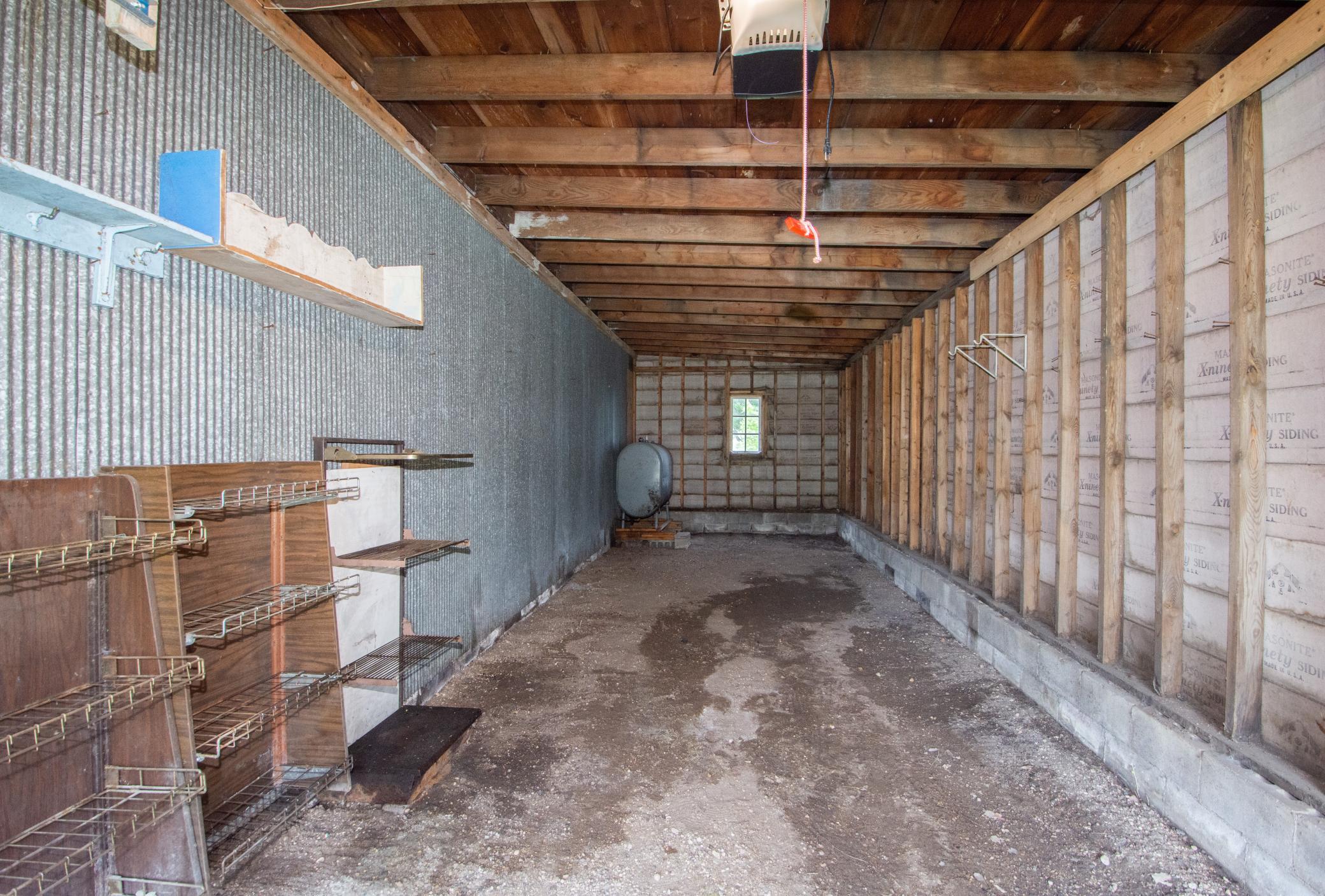 204 3rd Avenue E Property Photo 5