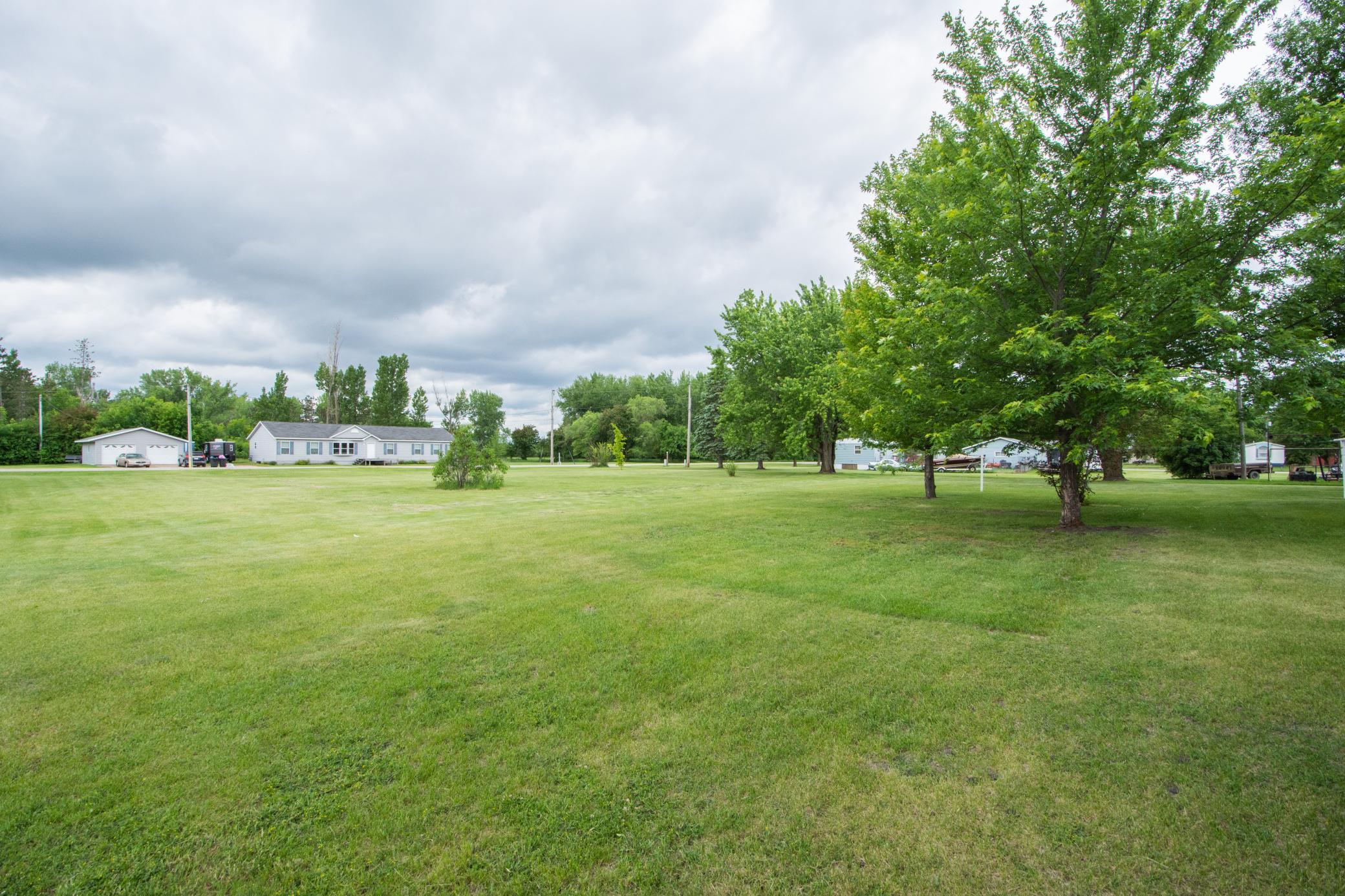 204 3rd Avenue E Property Photo 16