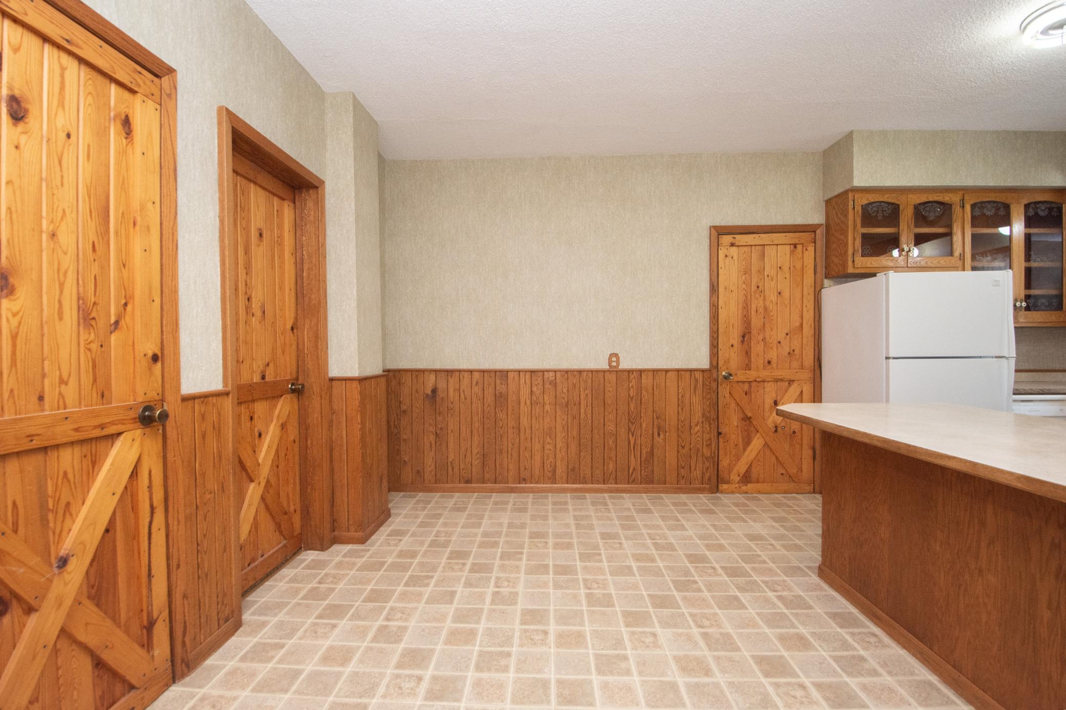 204 3rd Avenue E Property Photo 52