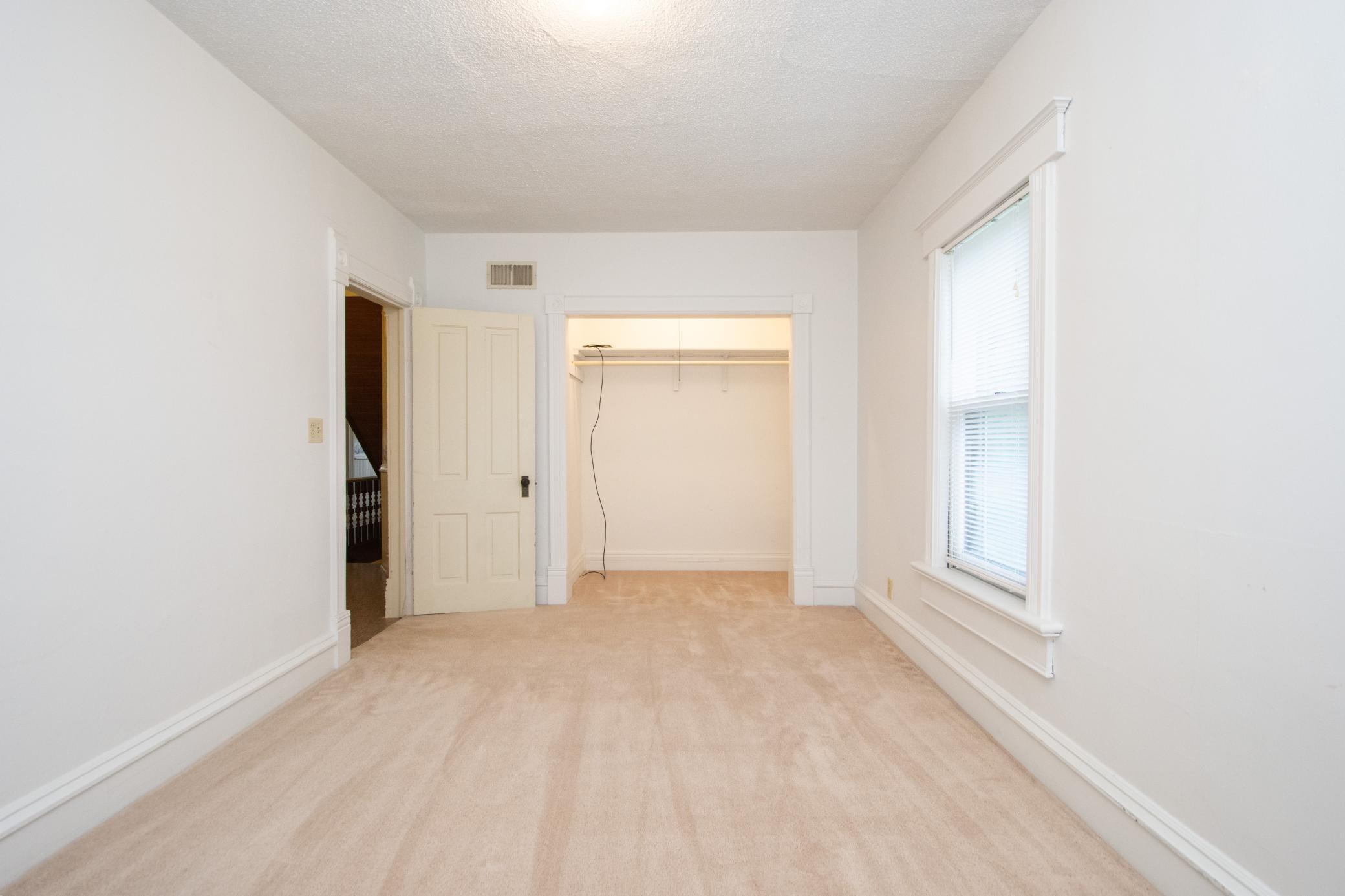 204 3rd Avenue E Property Photo 57