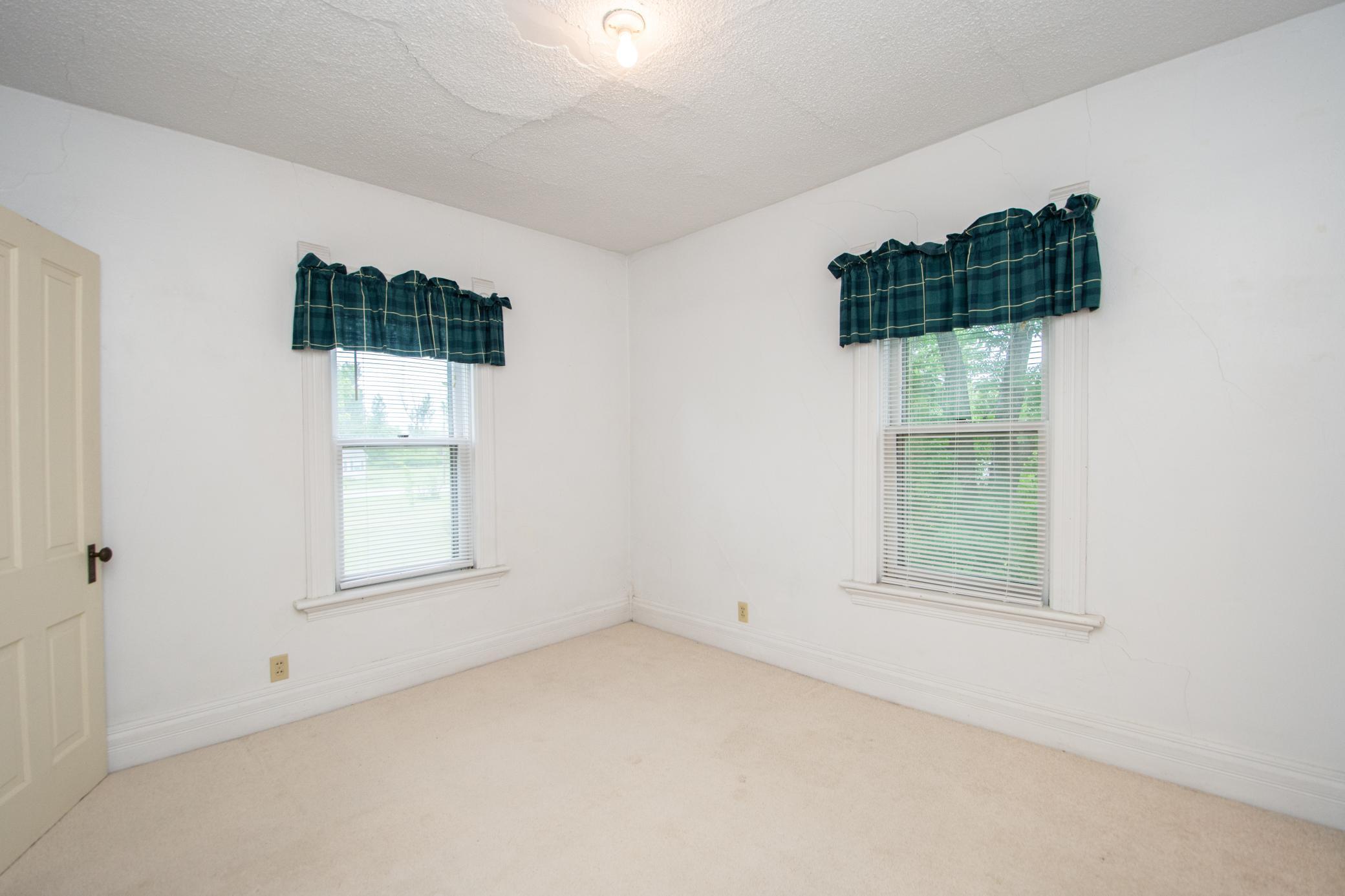 204 3rd Avenue E Property Photo 67