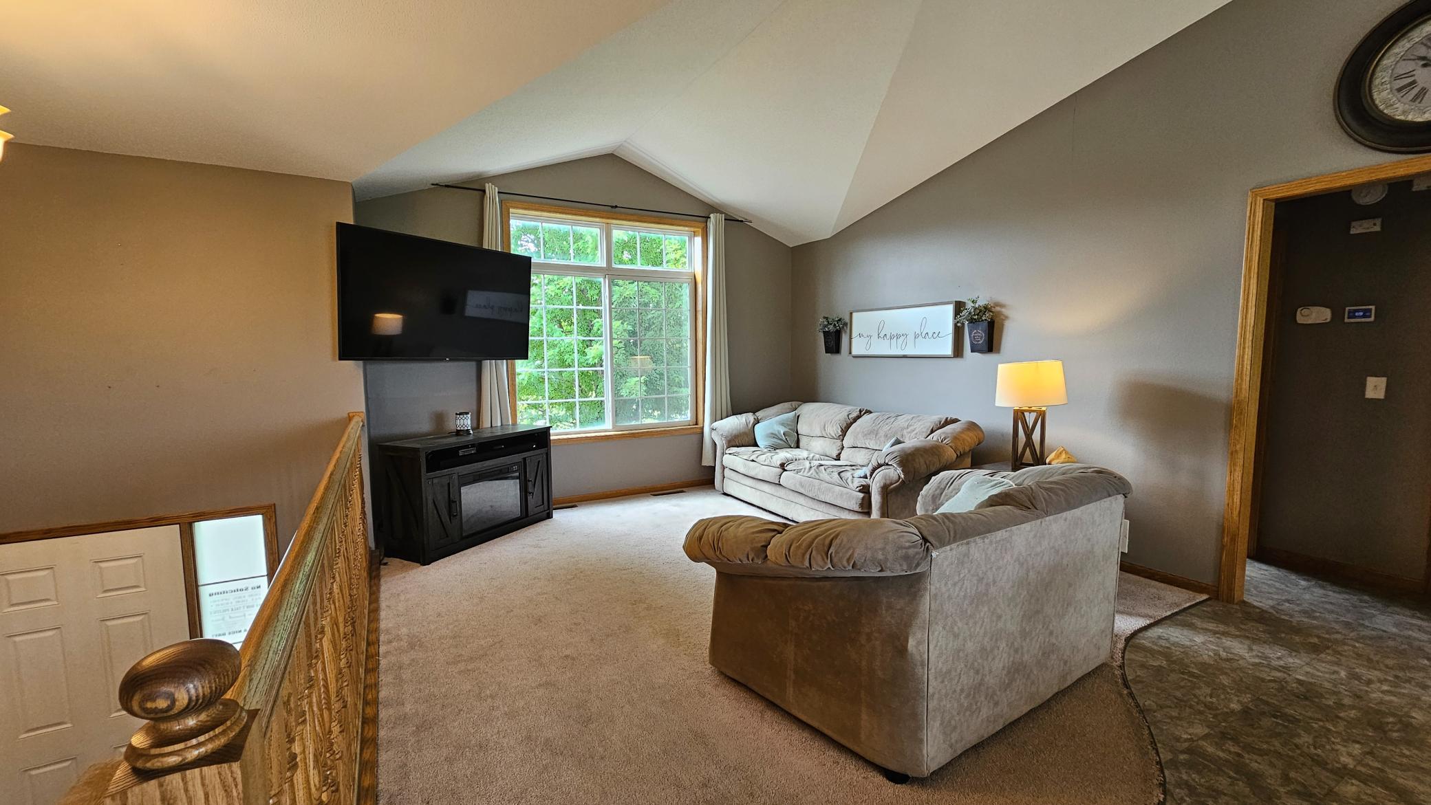 2019 Martini Drive Property Photo 3