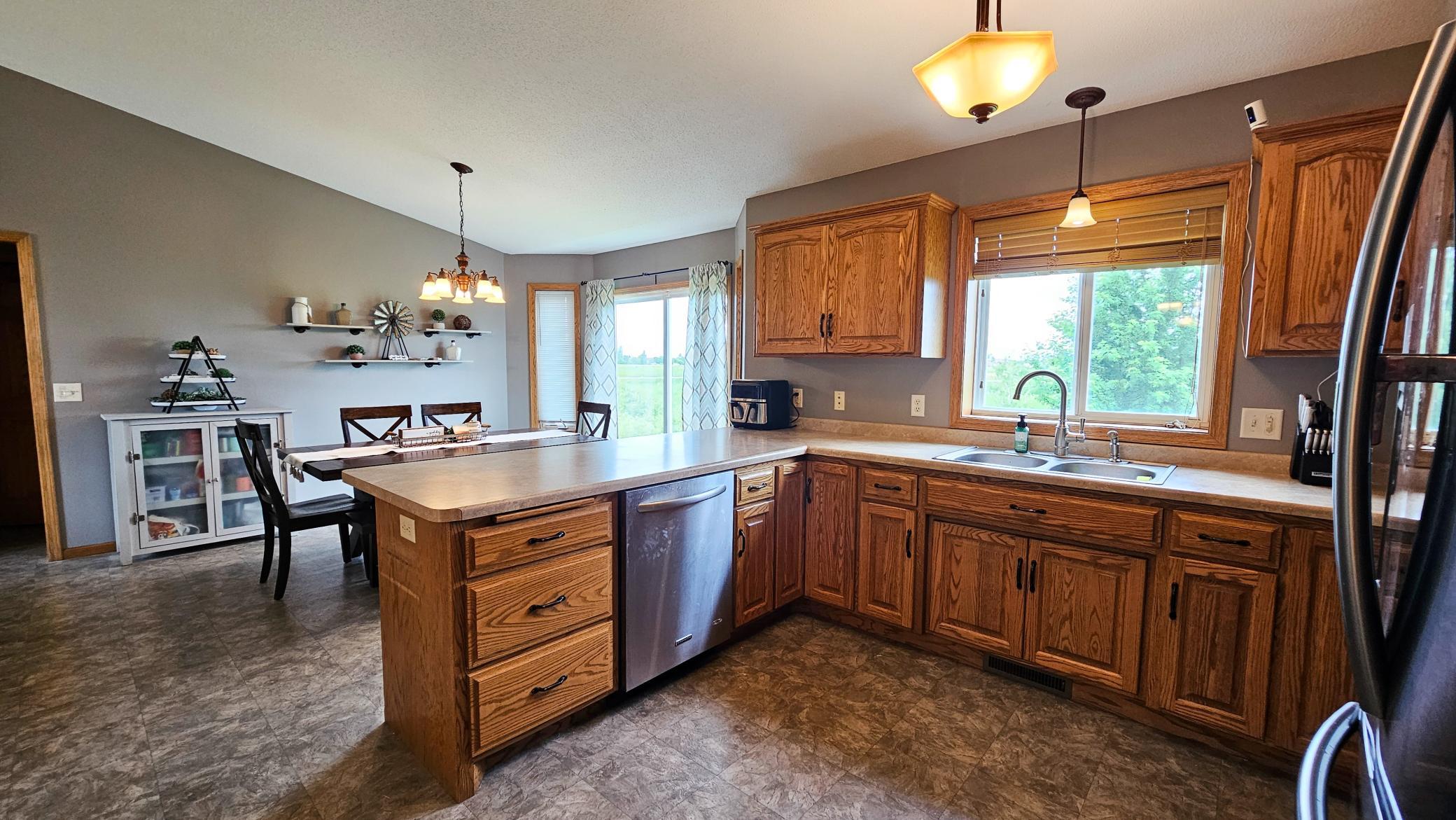 2019 Martini Drive Property Photo 6