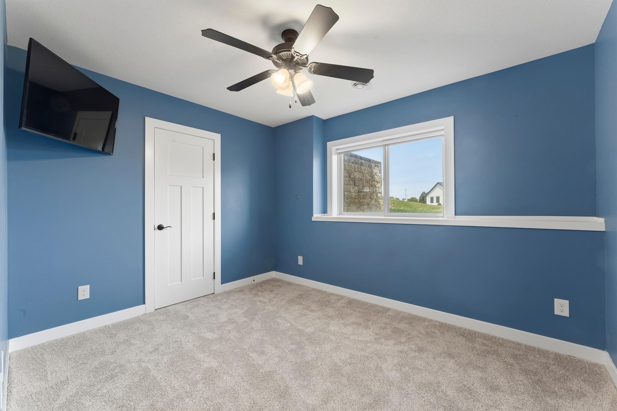 727 Towne Drive Ne Property Photo 8