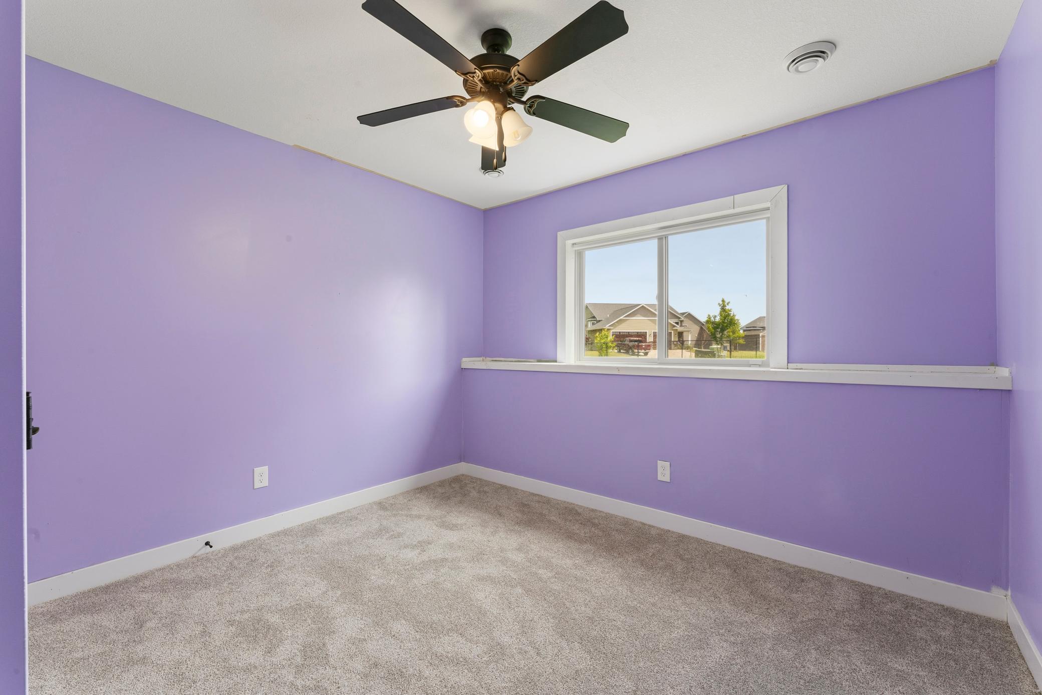 727 Towne Drive Ne Property Photo 11