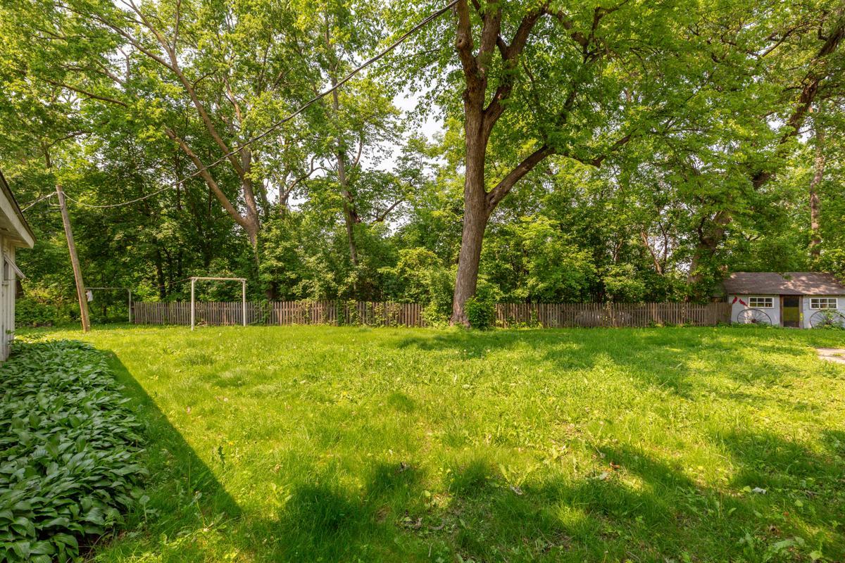 1320 Lyndale Avenue N Property Photo 23