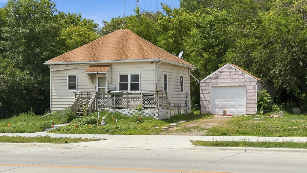 308 W College Drive
