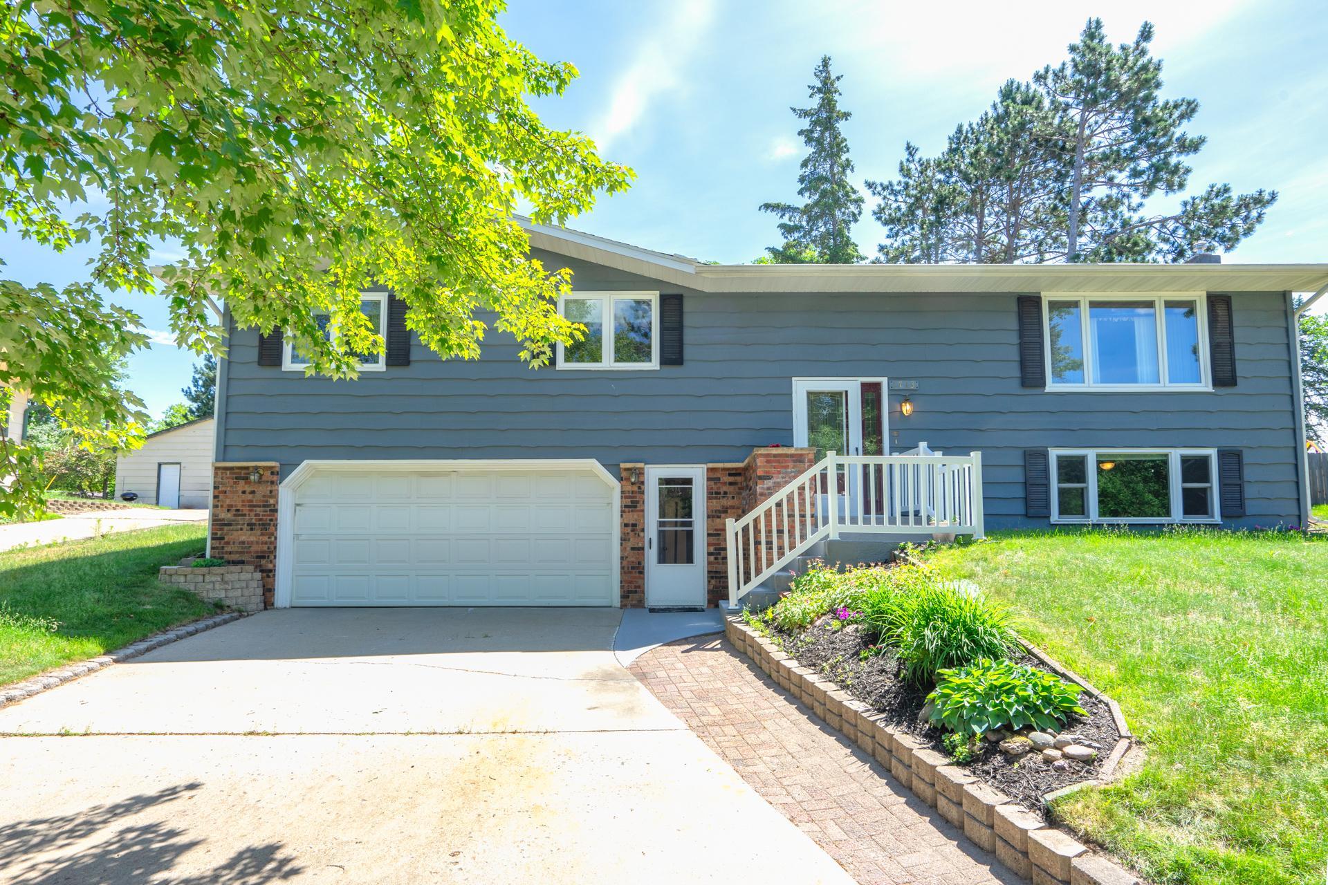 1713 Graydon Avenue Property Photo 2