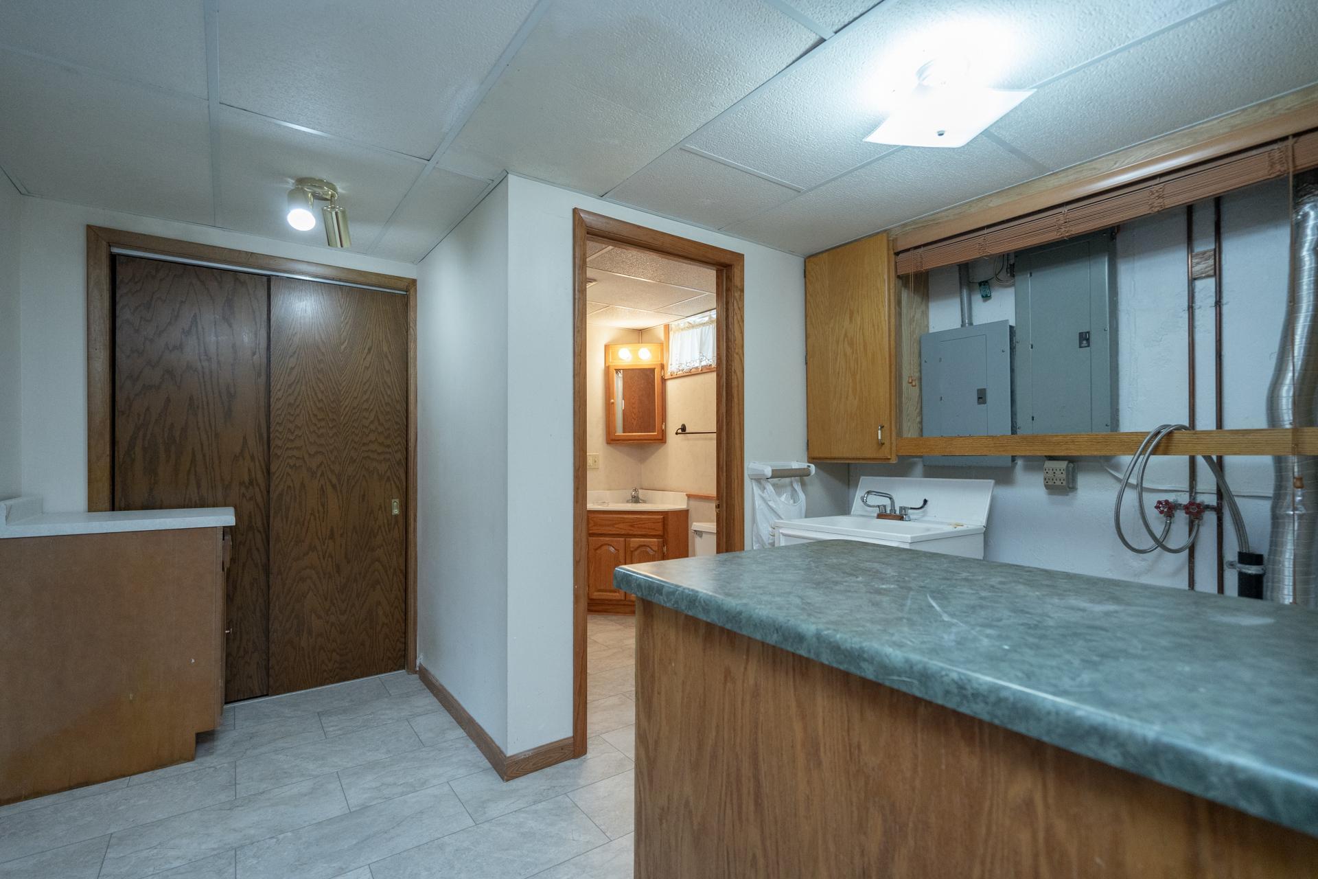 1713 Graydon Avenue Property Photo 43
