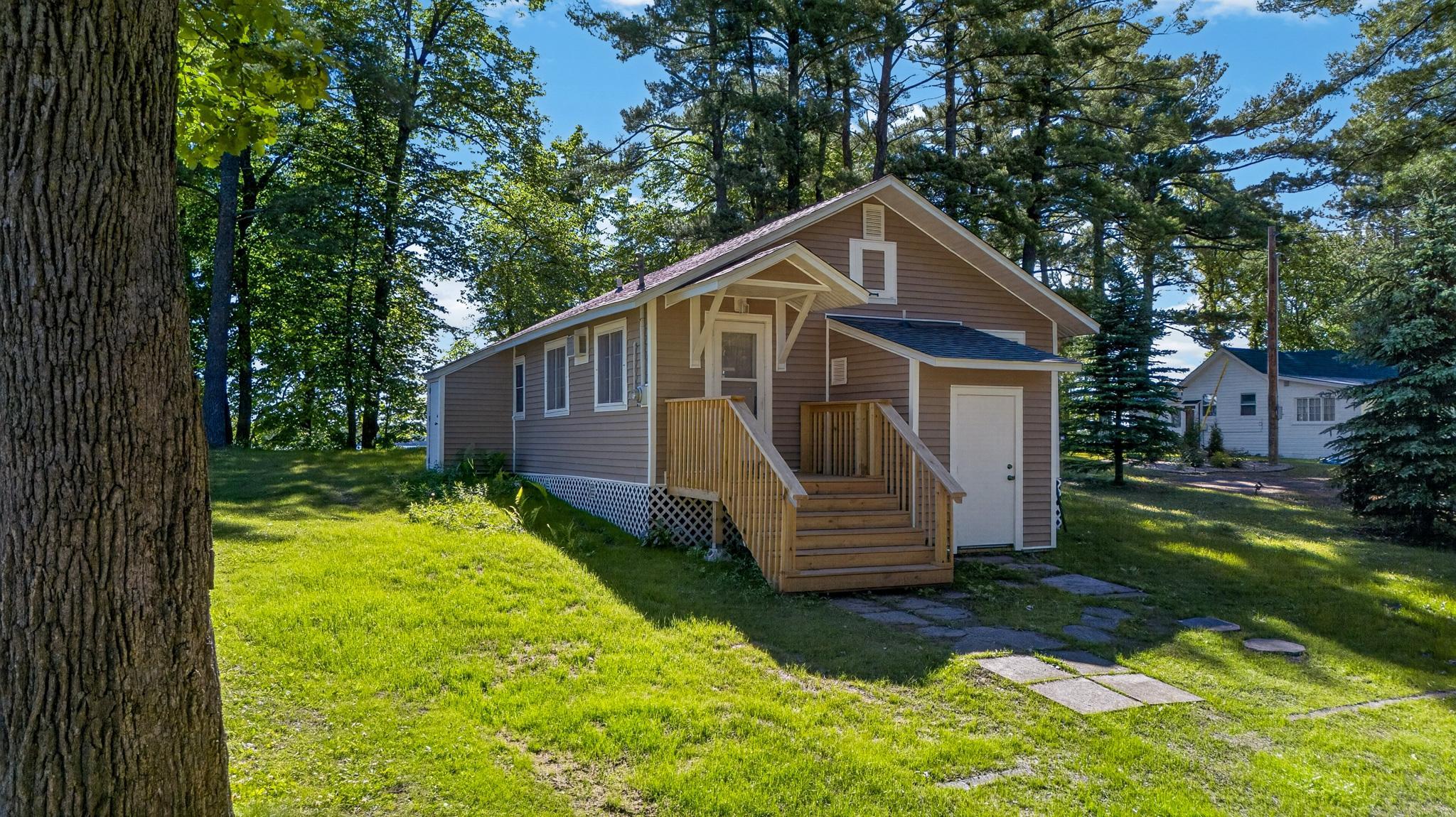 13800 Linden Tree Road Property Photo 6