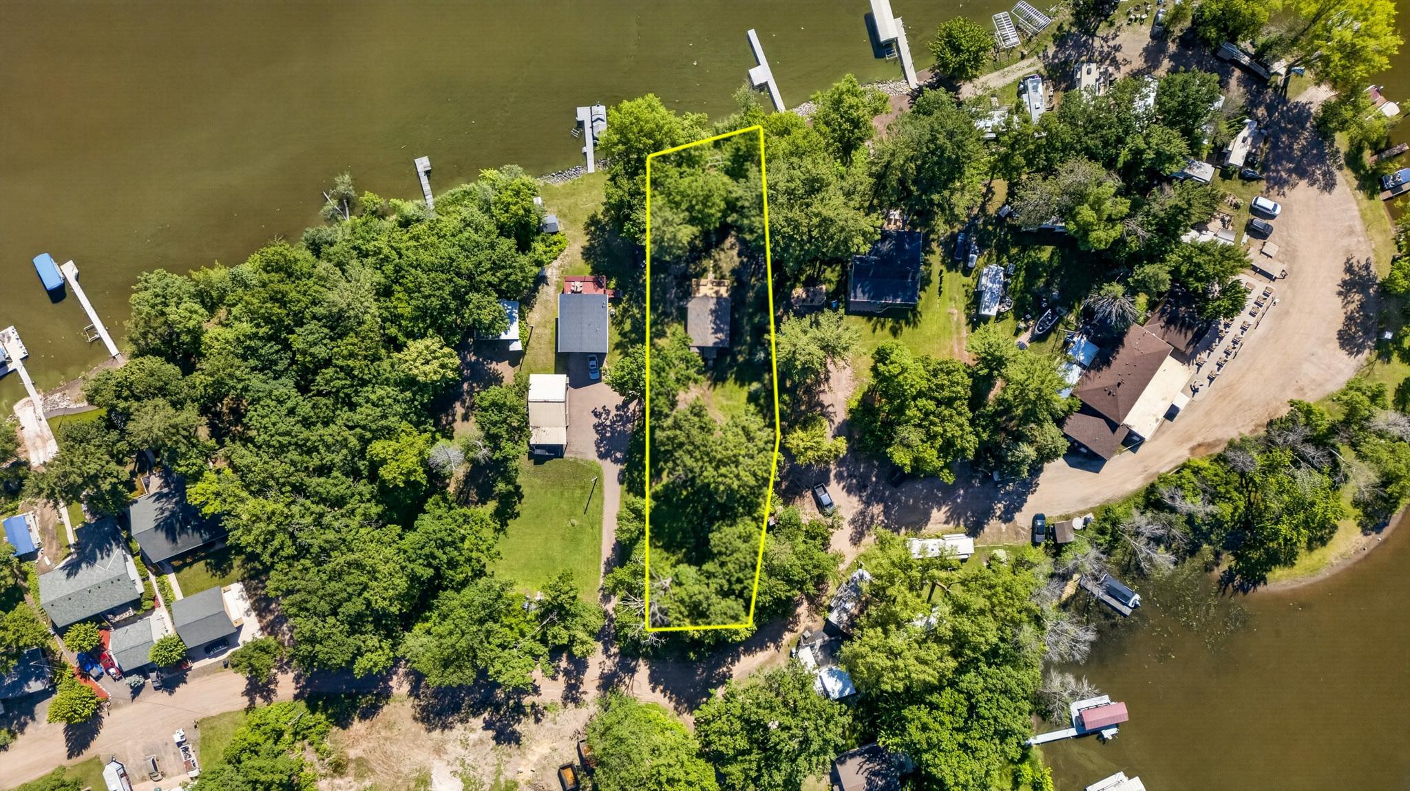 13800 Linden Tree Road Property Photo 8