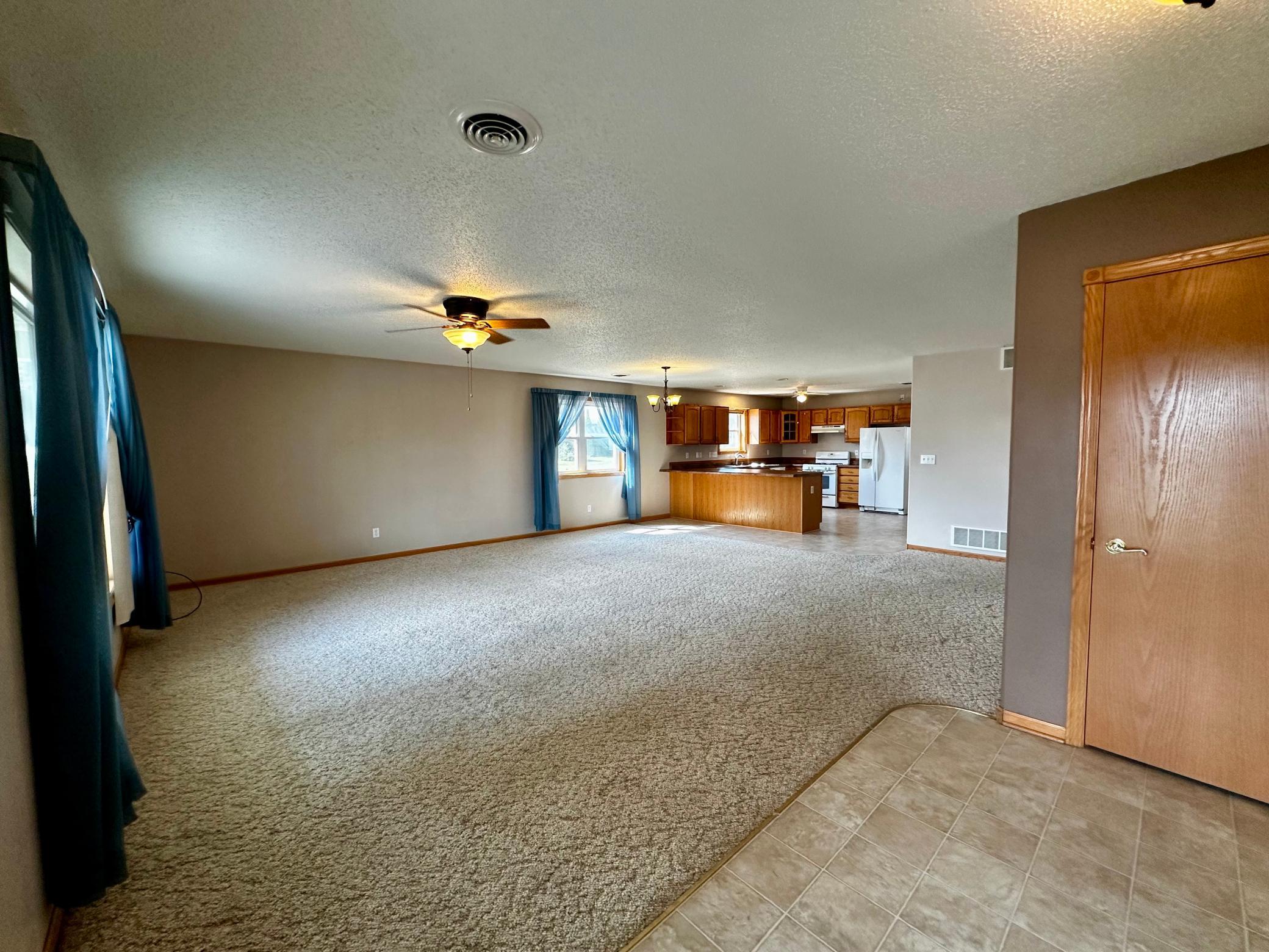 305 E Fillmore Property Photo 2