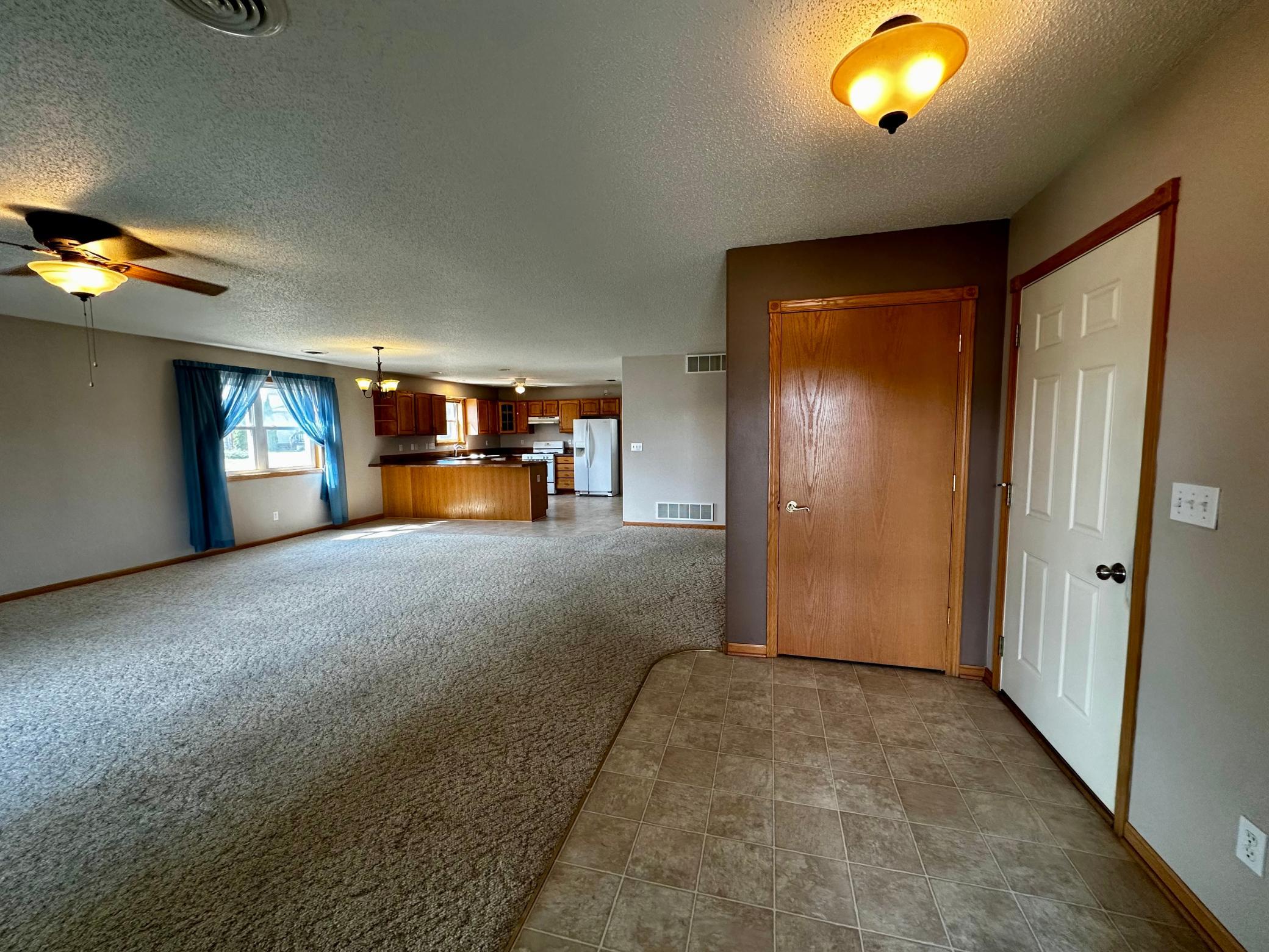 305 E Fillmore Property Photo 3