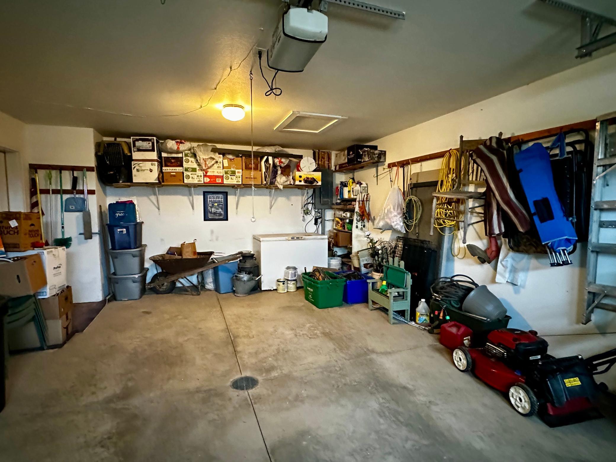 305 E Fillmore Property Photo 17
