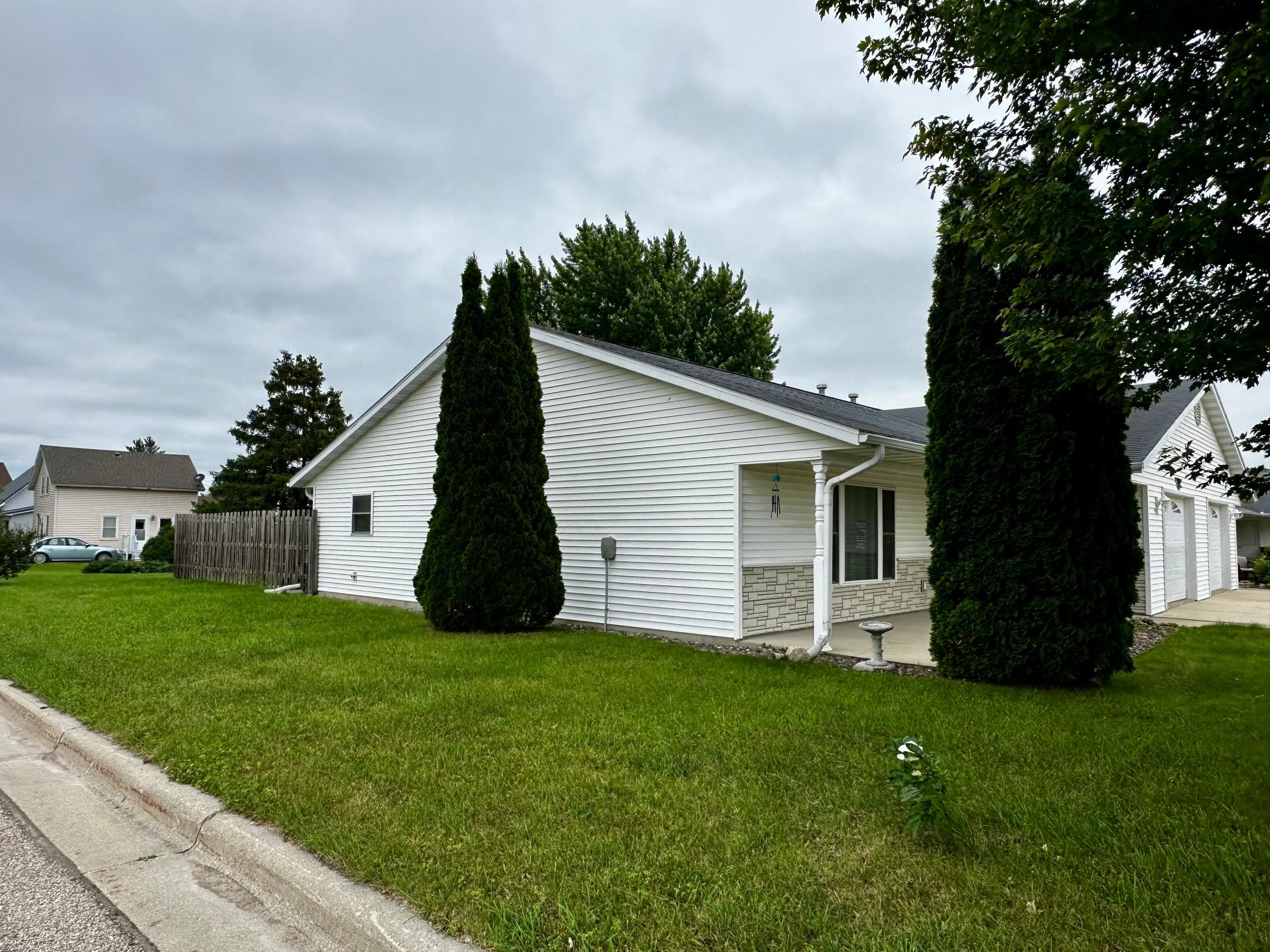 305 E Fillmore Property Photo 20