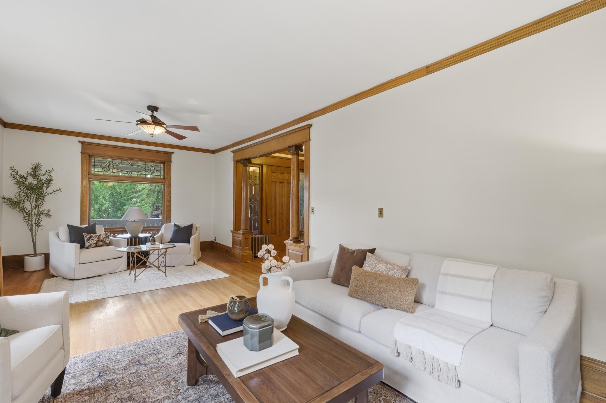 1732 Summit Avenue Property Photo 7