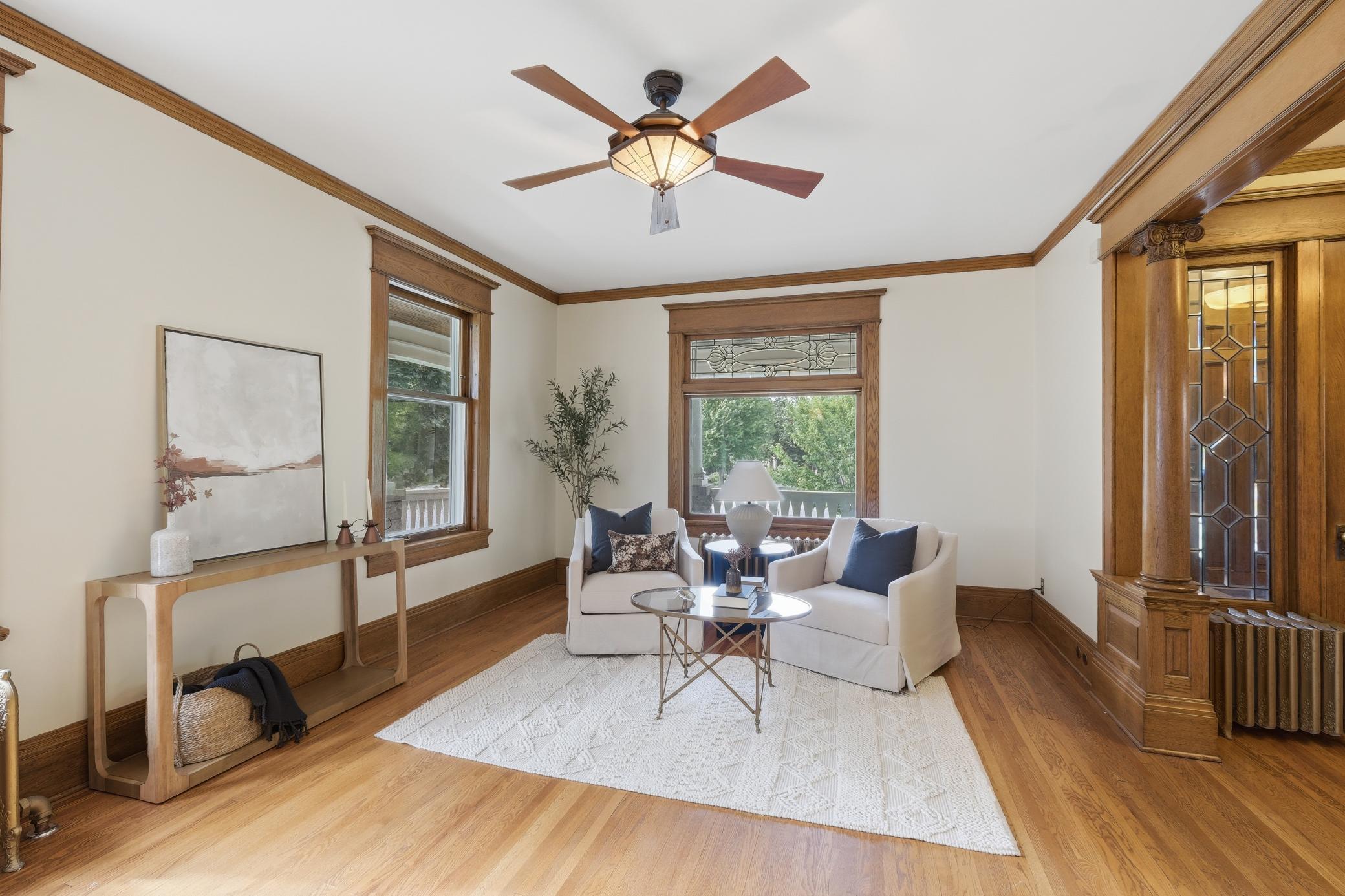 1732 Summit Avenue Property Photo 8