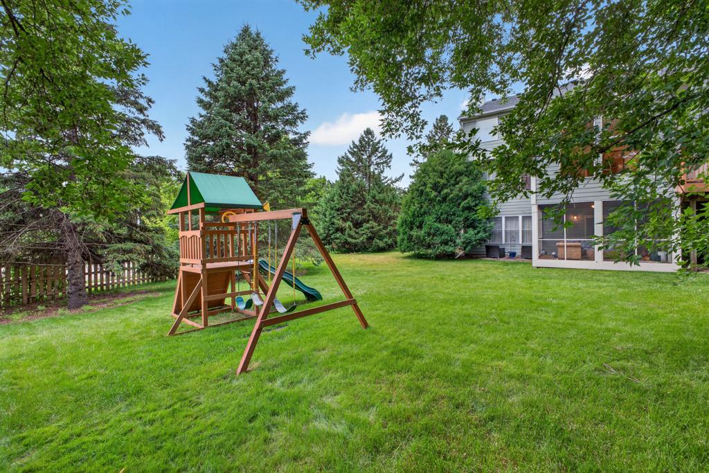 3010 Fox Valley Drive Sw Property Photo 4