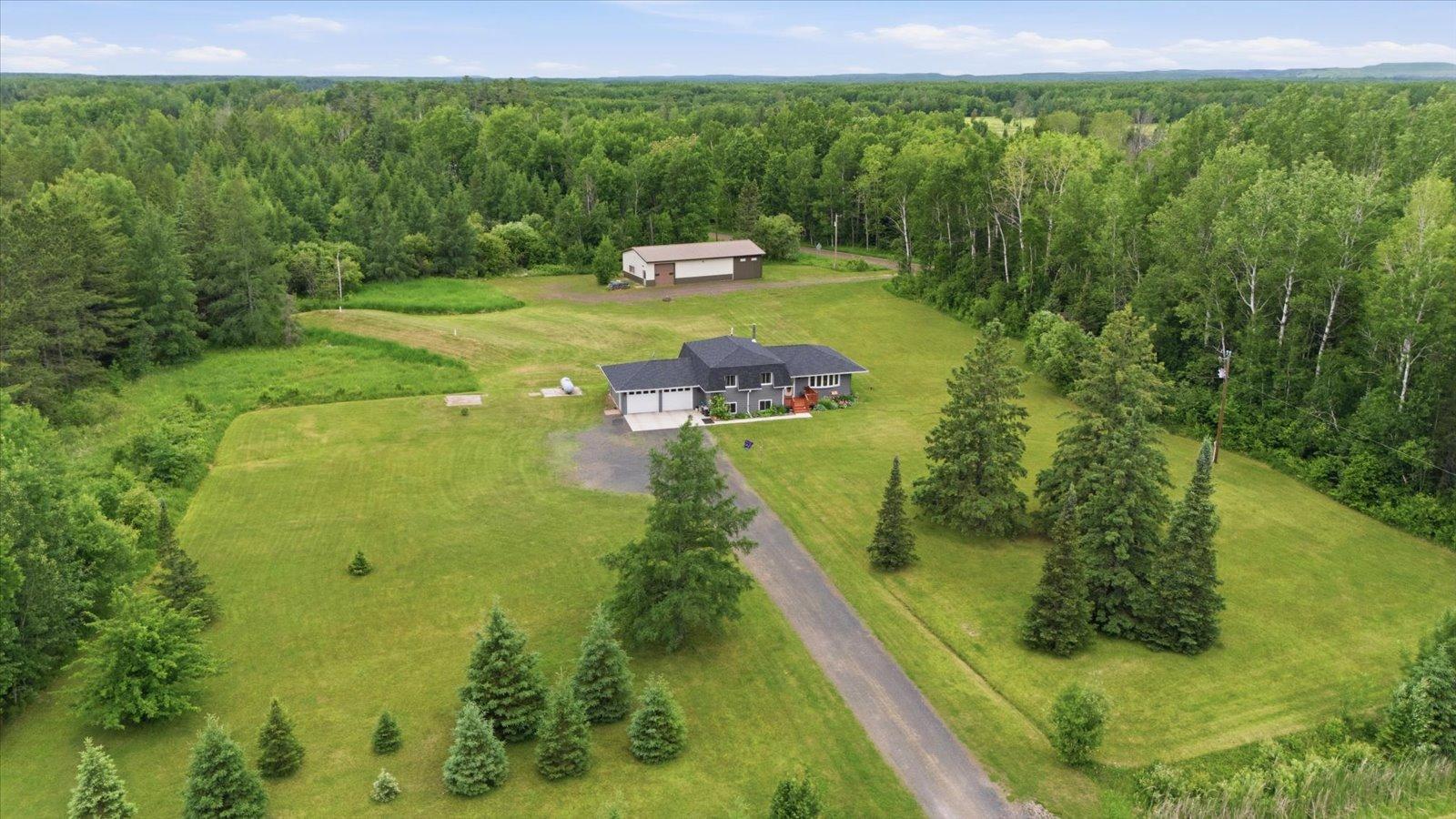 4979 Highway 7 Property Photo 1
