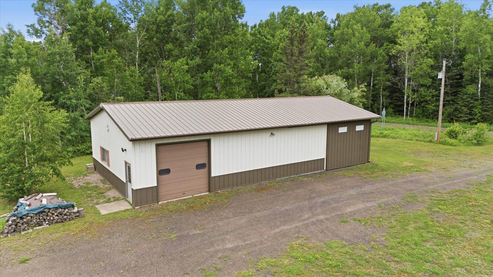 4979 Highway 7 Property Photo 3