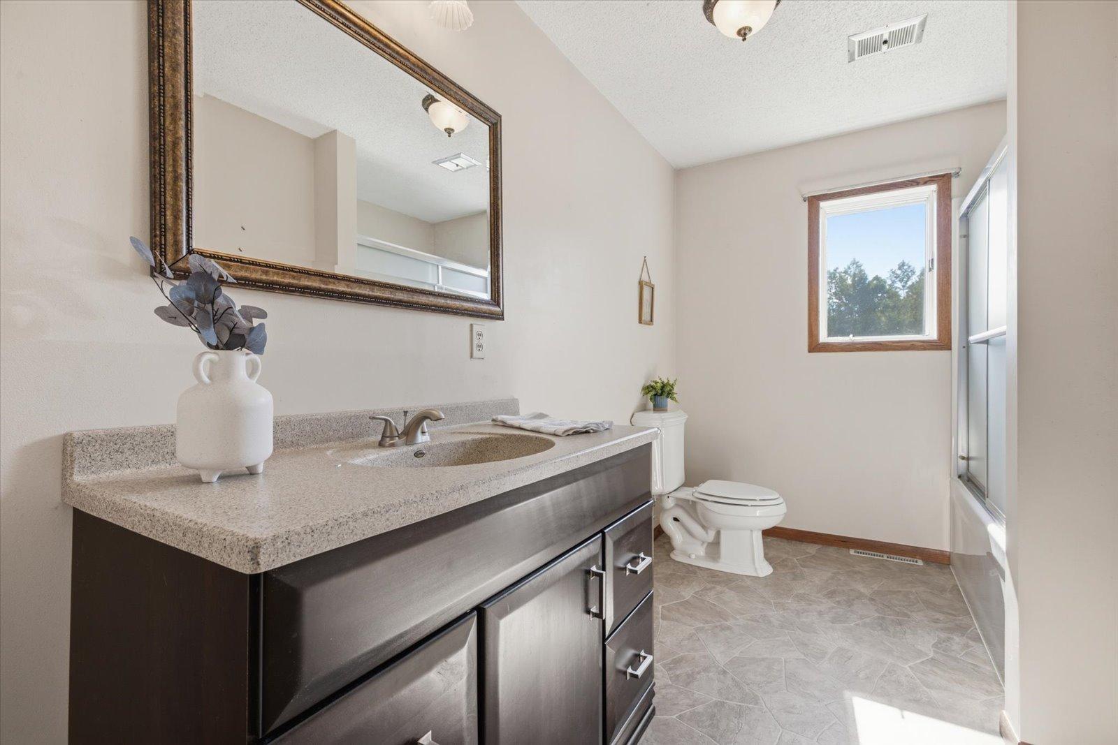 4979 Highway 7 Property Photo 24