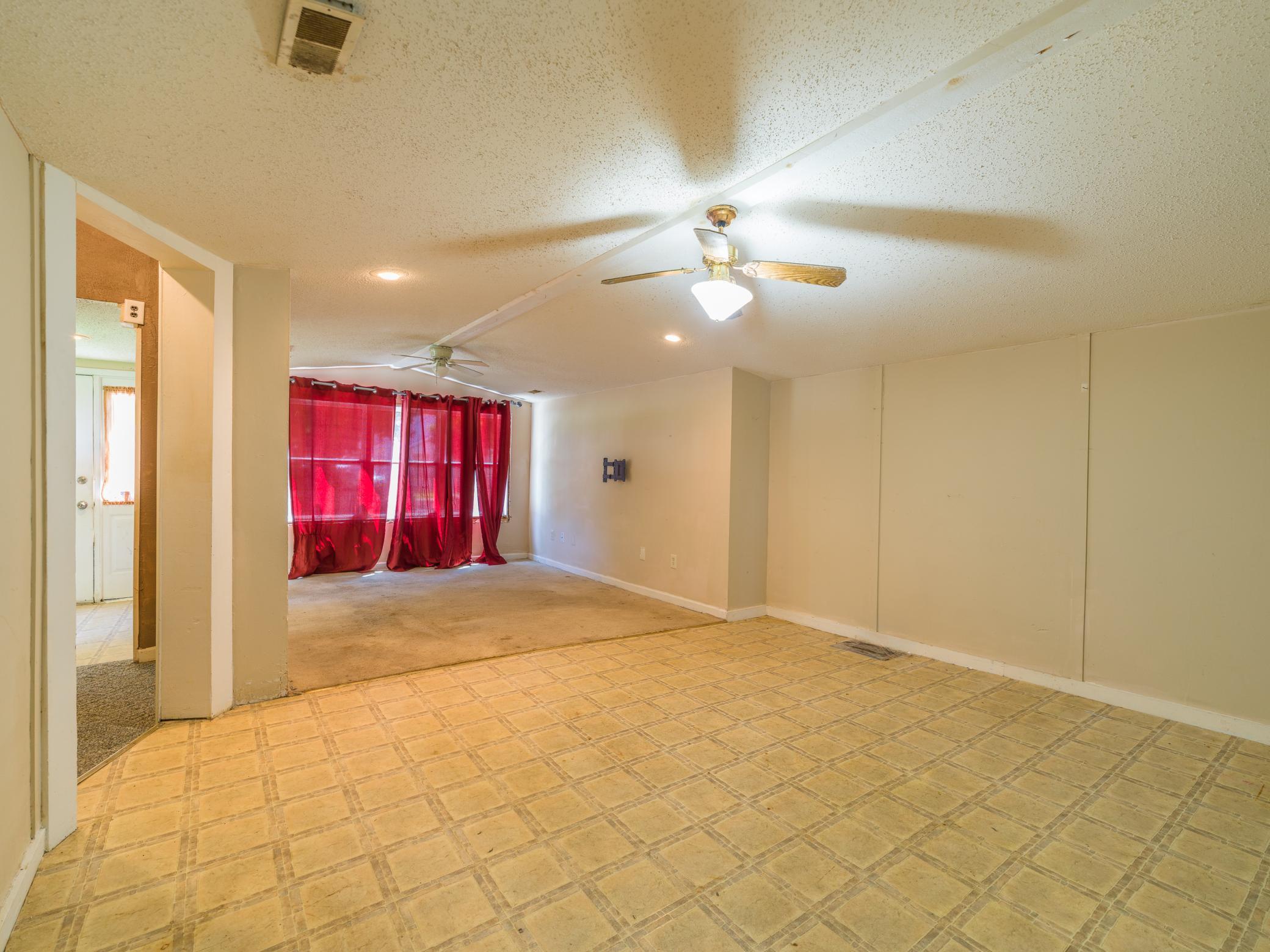 400 2nd Street Se Property Photo 7