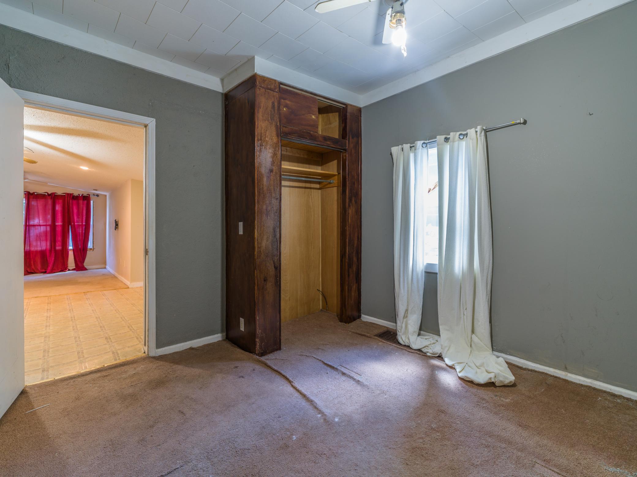 400 2nd Street Se Property Photo 9