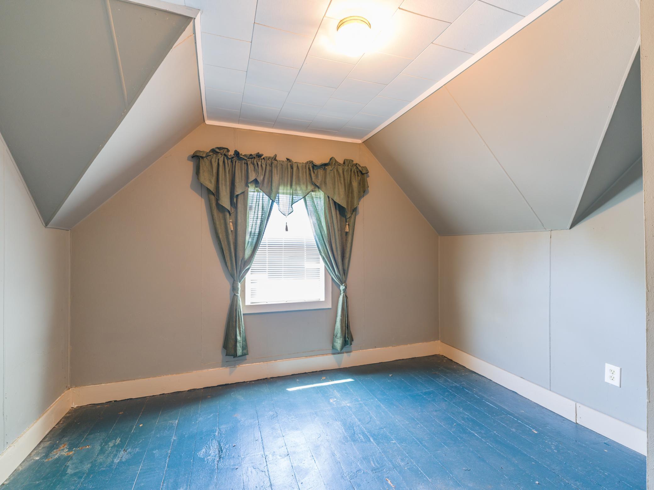 400 2nd Street Se Property Photo 17
