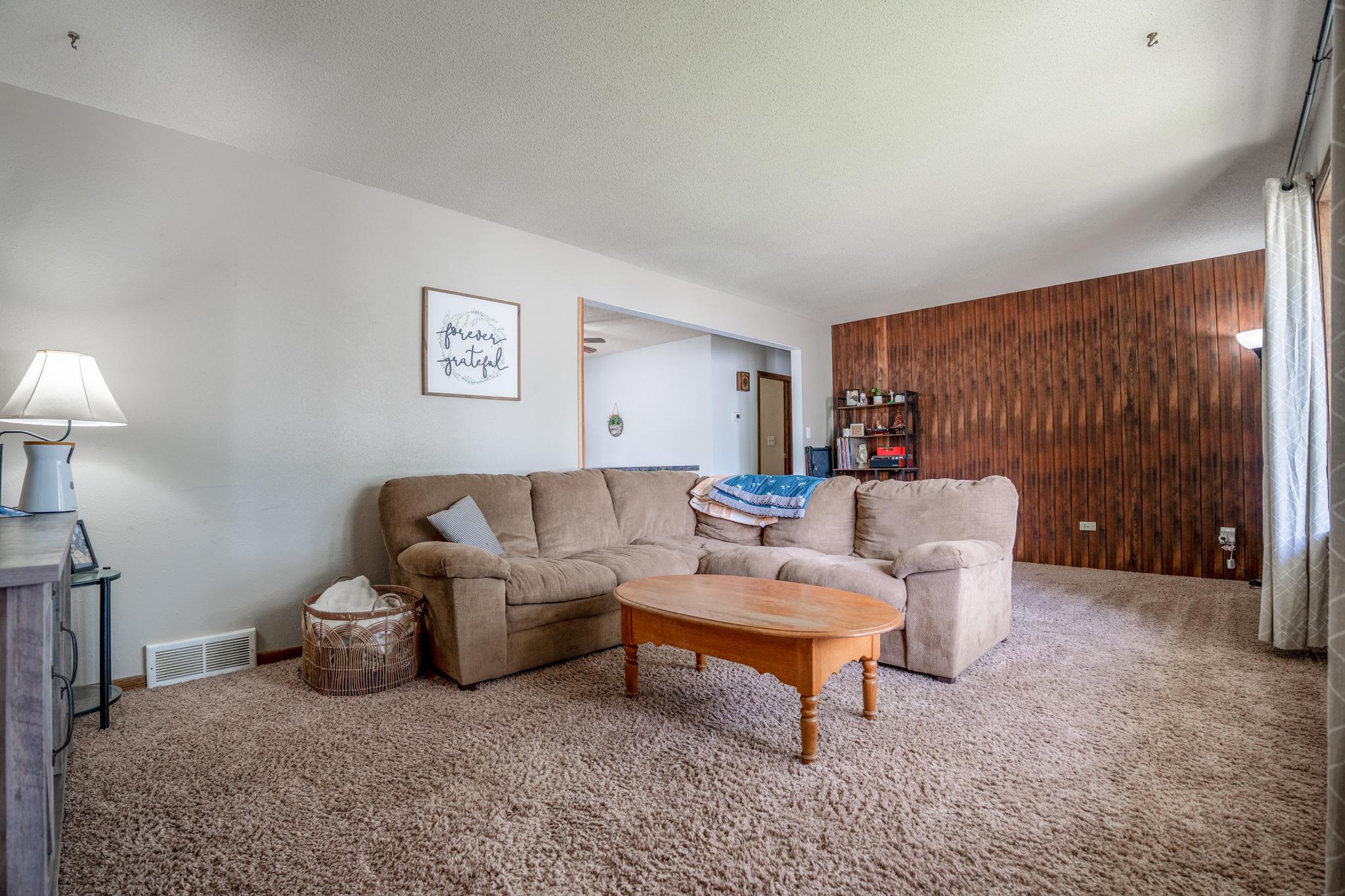 416 8th Avenue Property Photo 5
