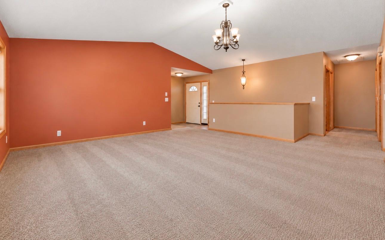 121 Shire Road N Property Photo 5