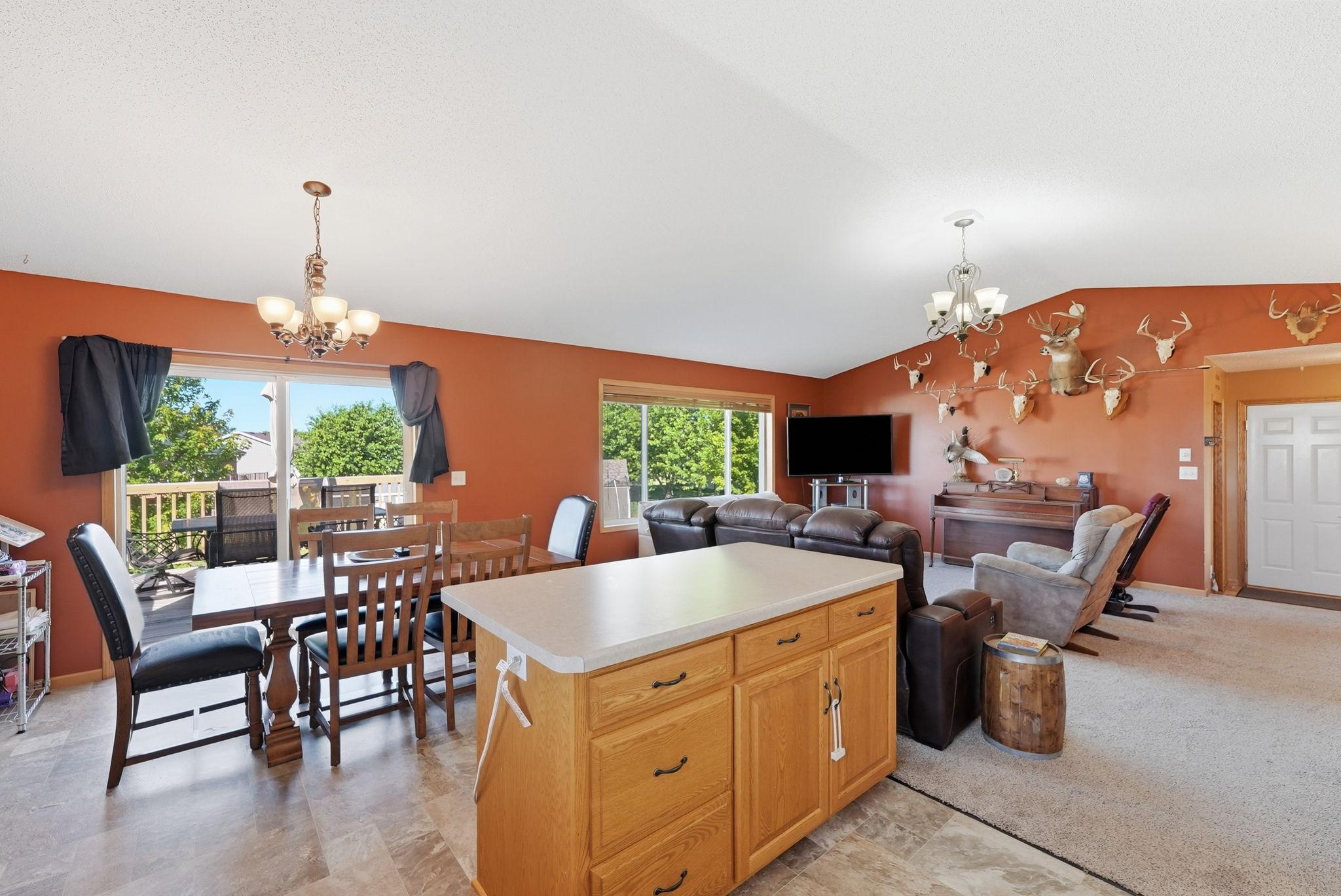 121 Shire Road N Property Photo 8