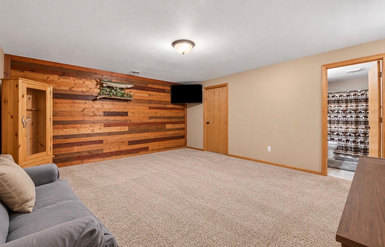 121 Shire Road N Property Photo 19