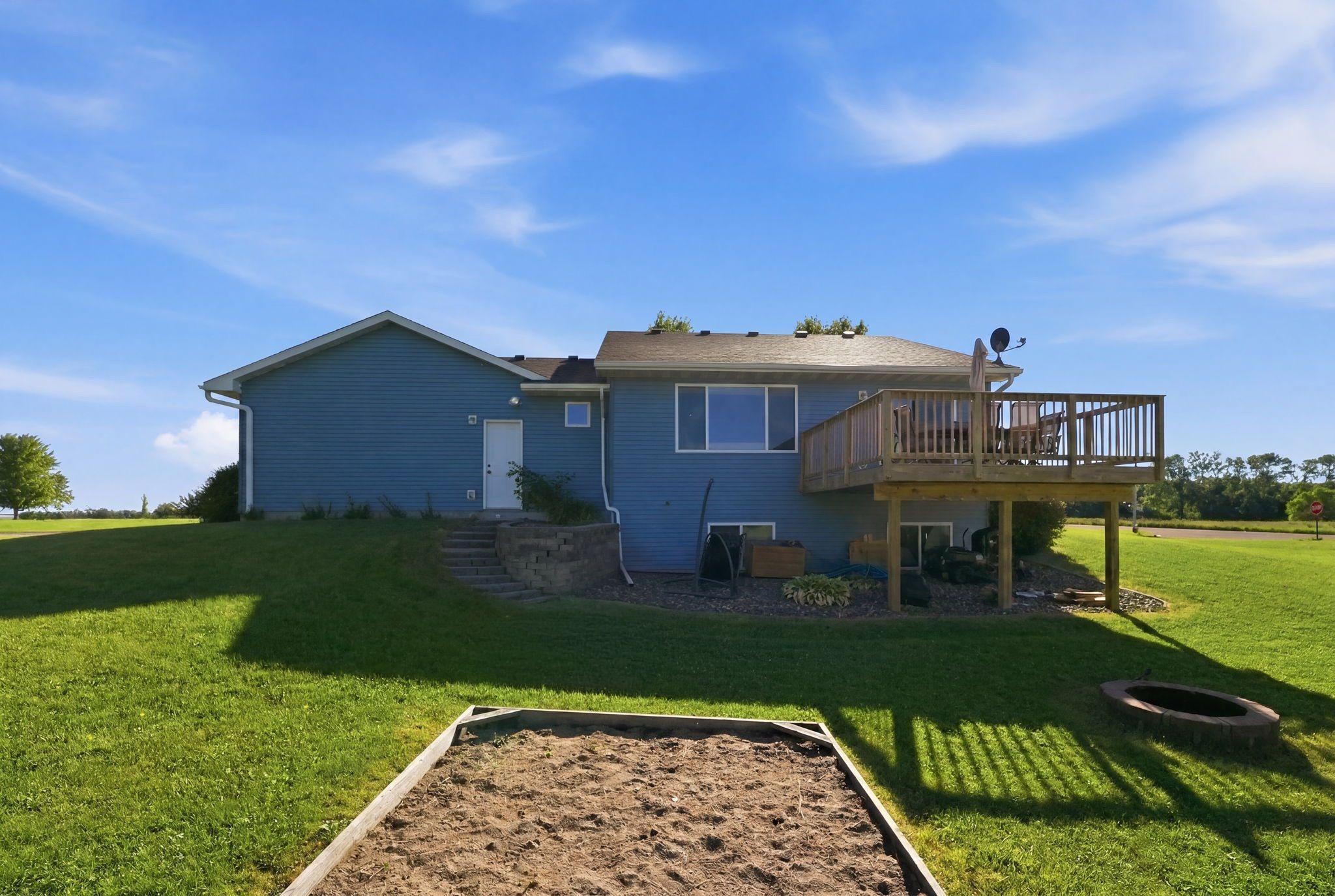 121 Shire Road N Property Photo 32