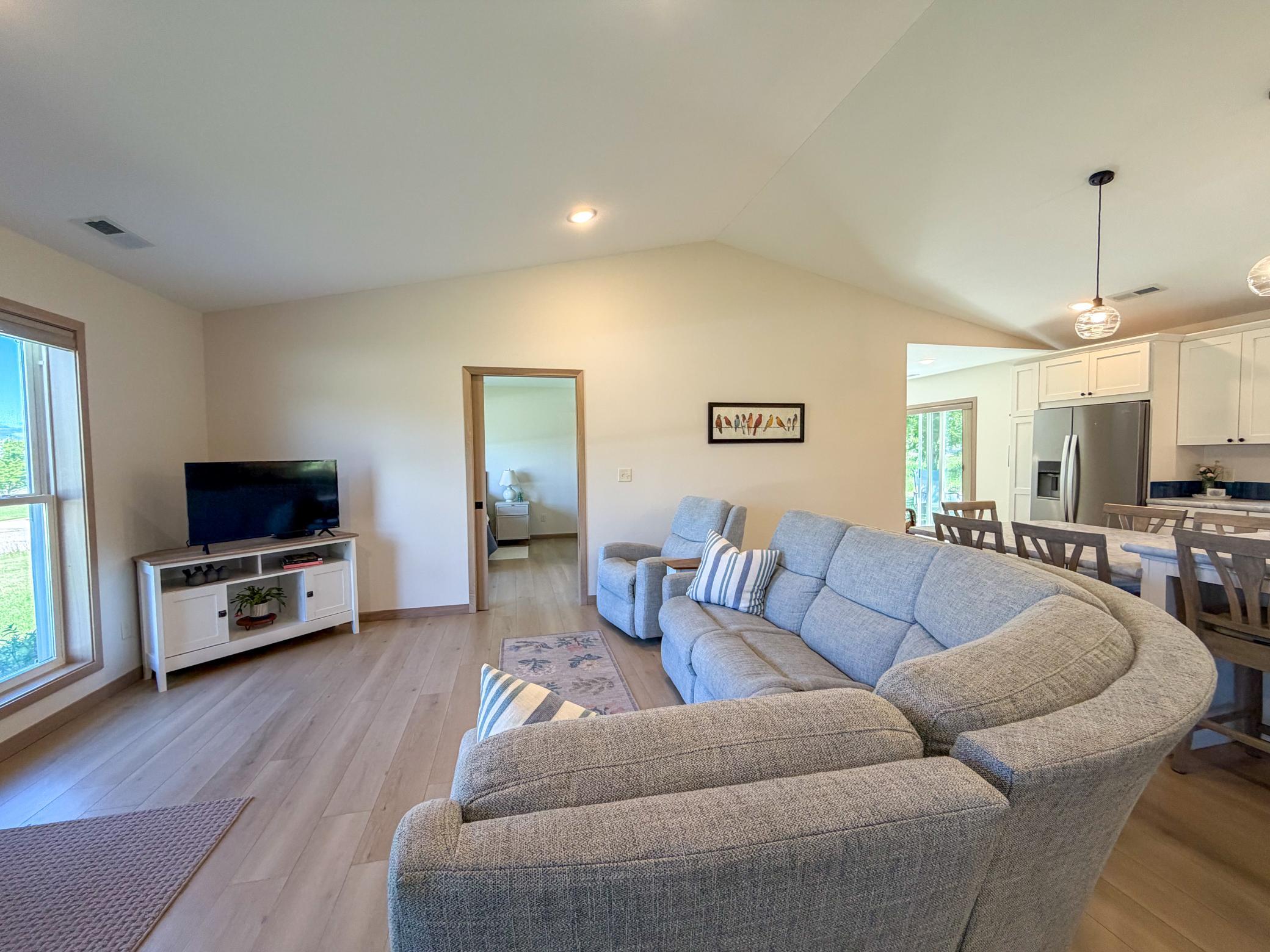 612 Irving Beach Drive Sw Property Photo 10
